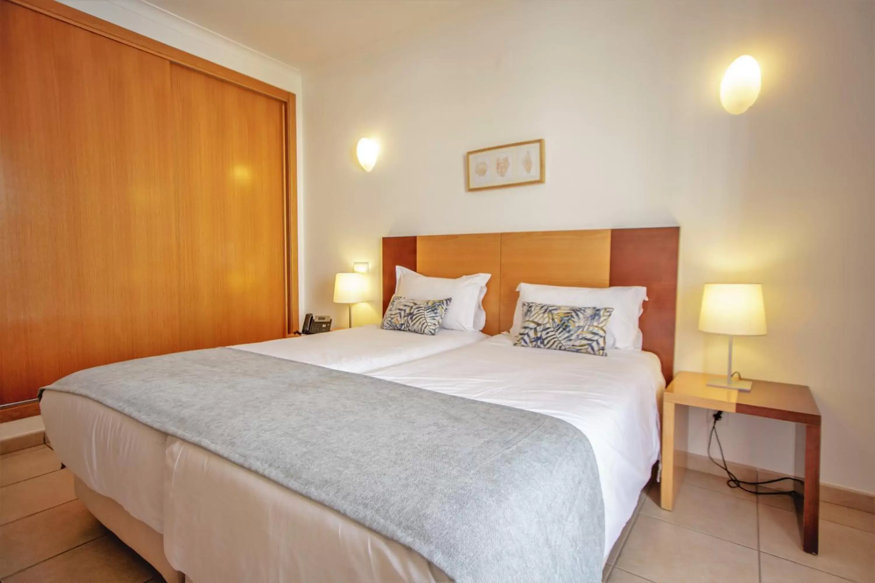 Bed in Aquamar Albufeira Moon Dream