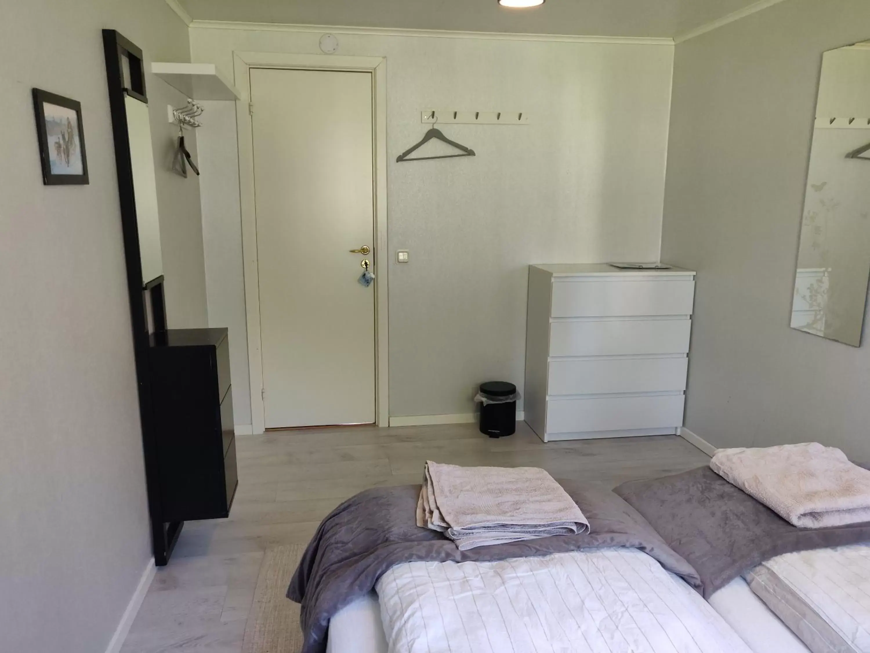 Double or Twin Room with Shared Bathroom in Husky Lodge Hostel Double or Twin Room with Shared Bathroom in Husky Lodge Hostel