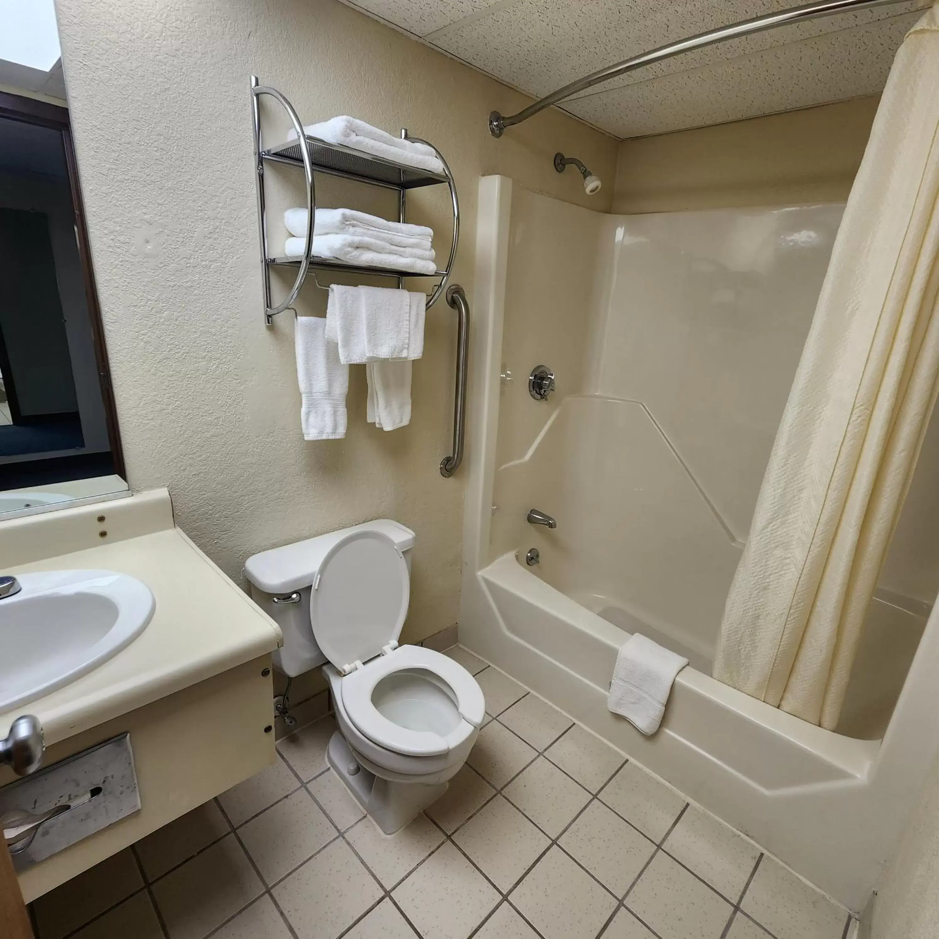 Bathroom in Katahdin Inn & Suites
