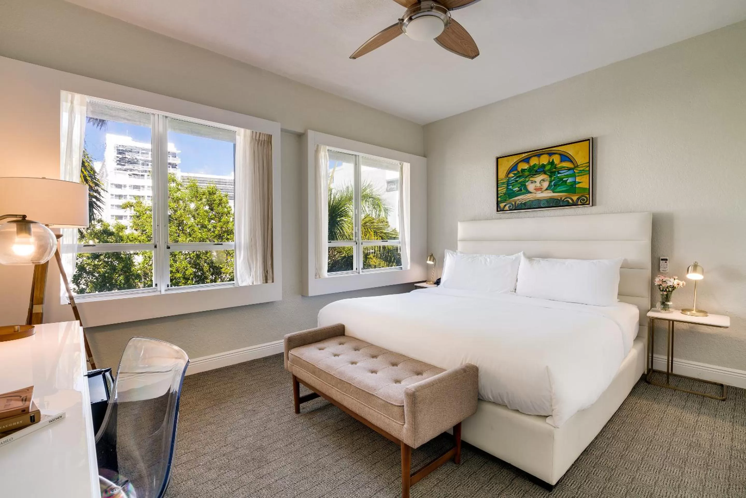 Bedroom, Bed in Crest Hotel Suites