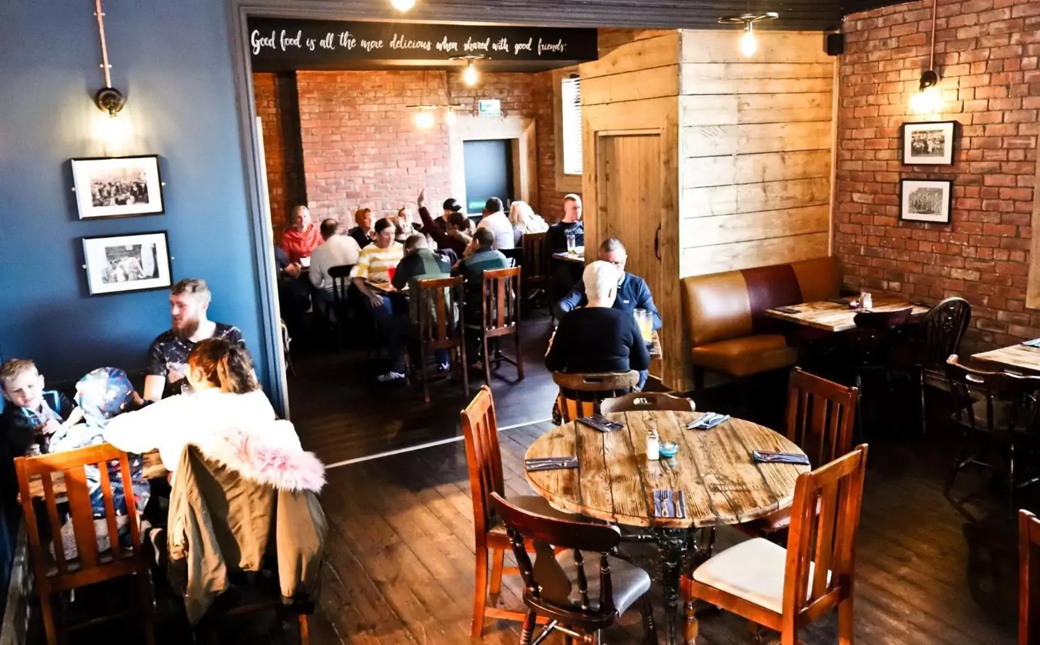 Dining area, Restaurant/Places to Eat in The Punch Bowl