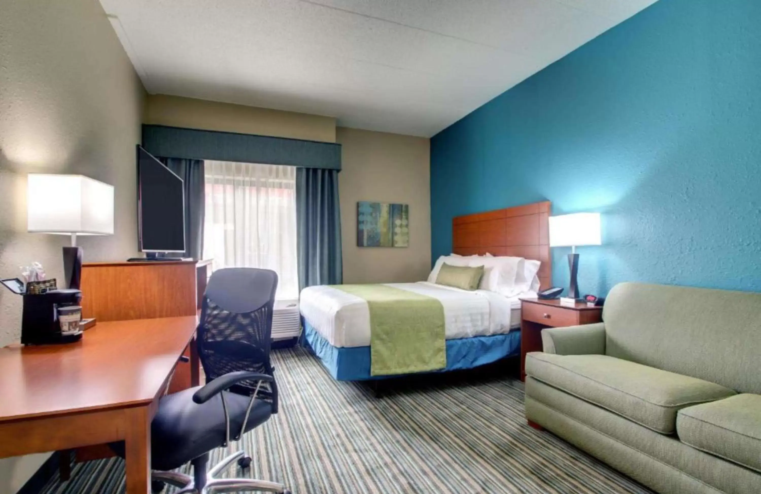 Bedroom, Bed in Best Western Eagles Inn Bedroom, Bed in Best Western Eagles Inn