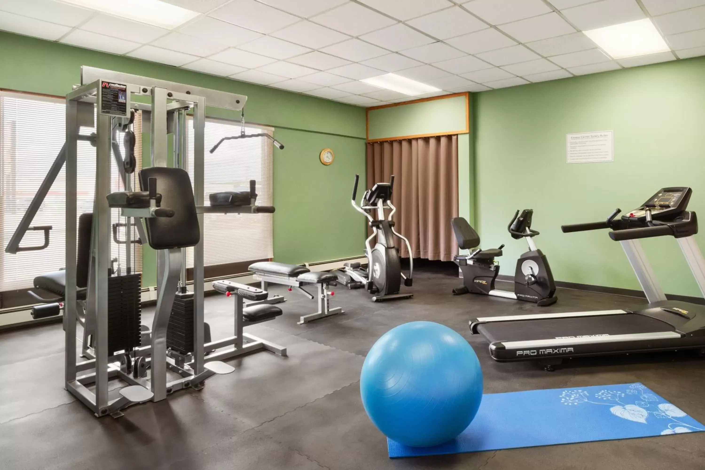 Fitness centre/facilities, Fitness Center/Facilities in Quality Inn & Suites