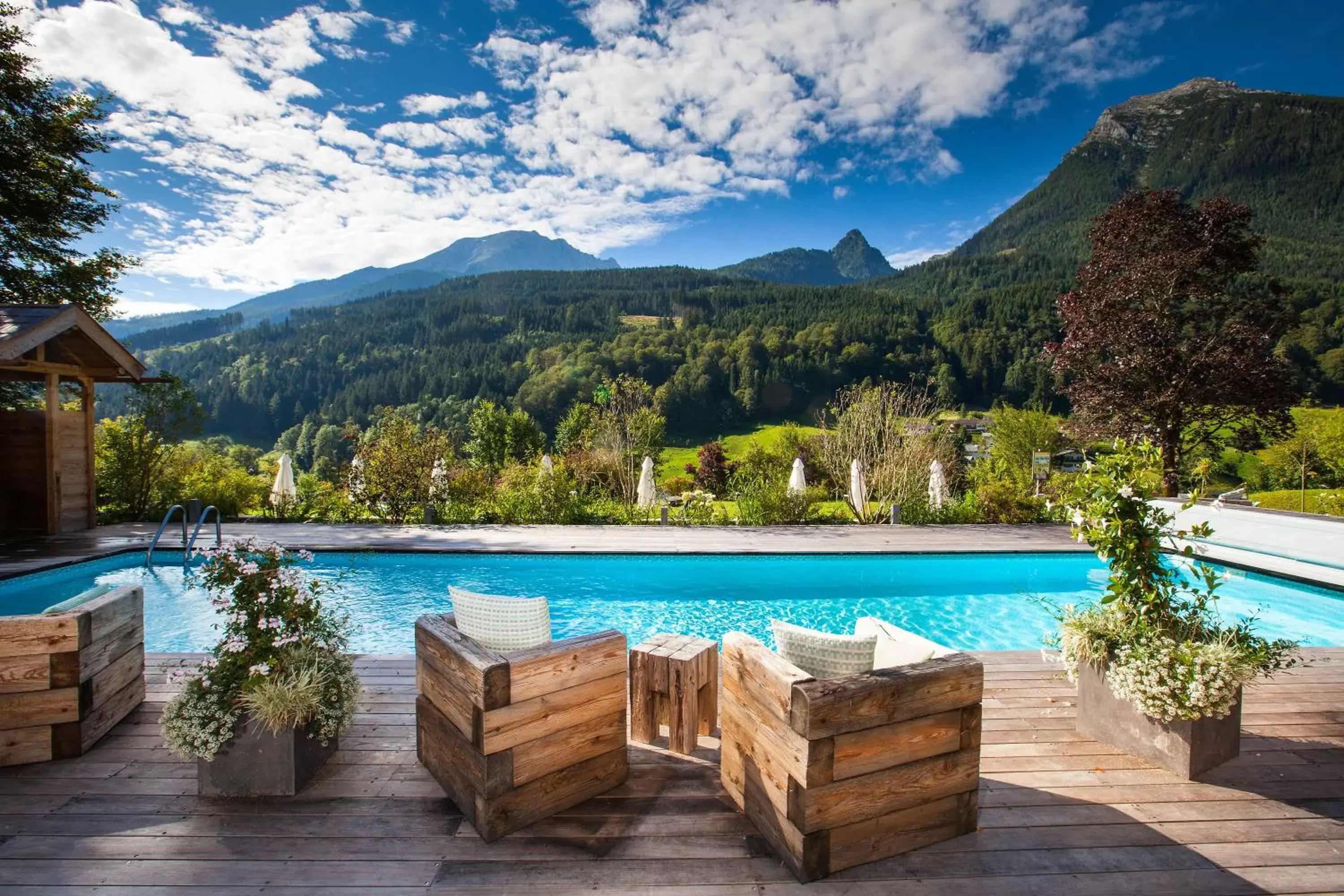 Swimming pool in Berghotel Rehlegg