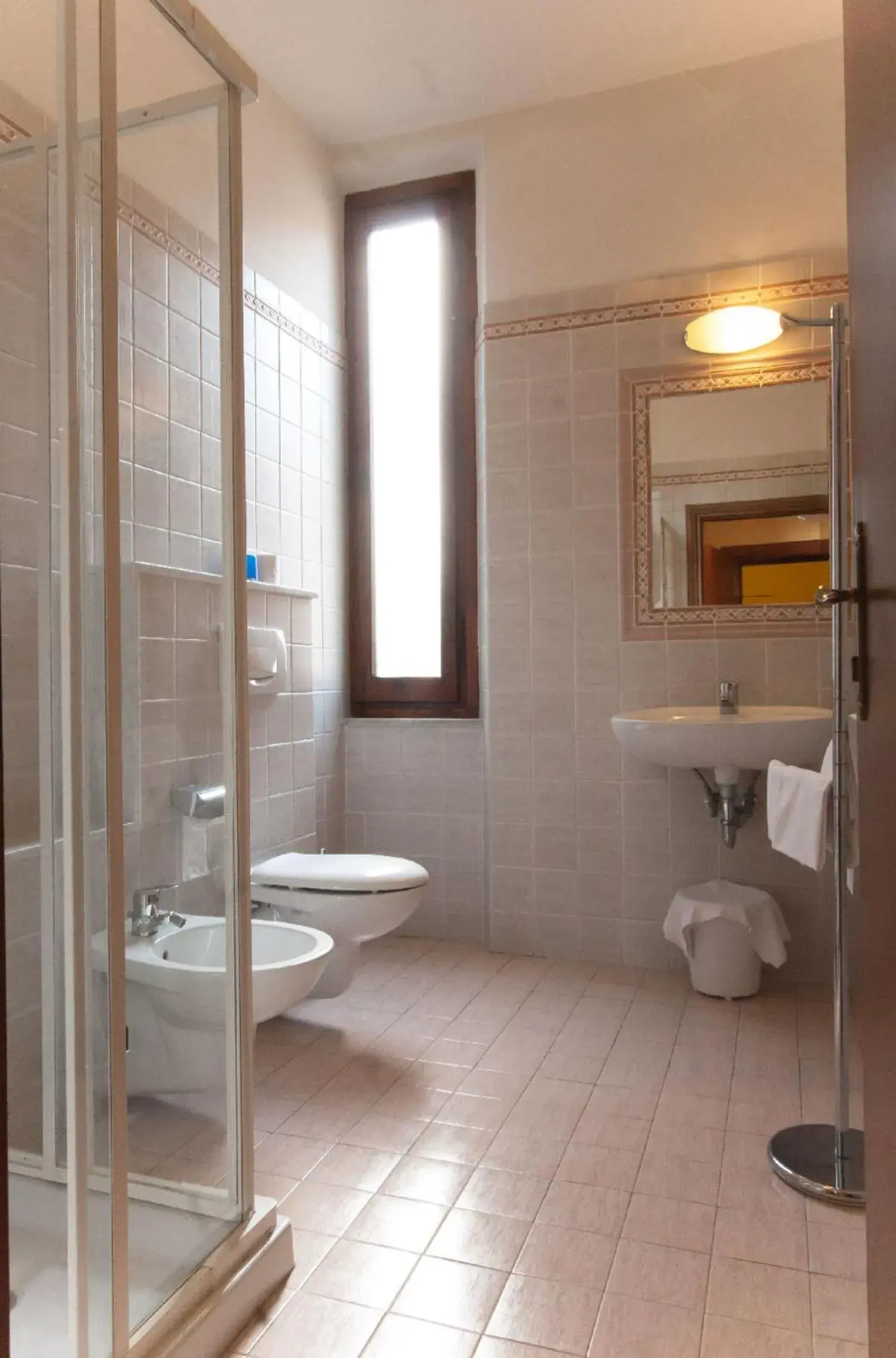 Shower, Bathroom in Hotel Savoia & Campana