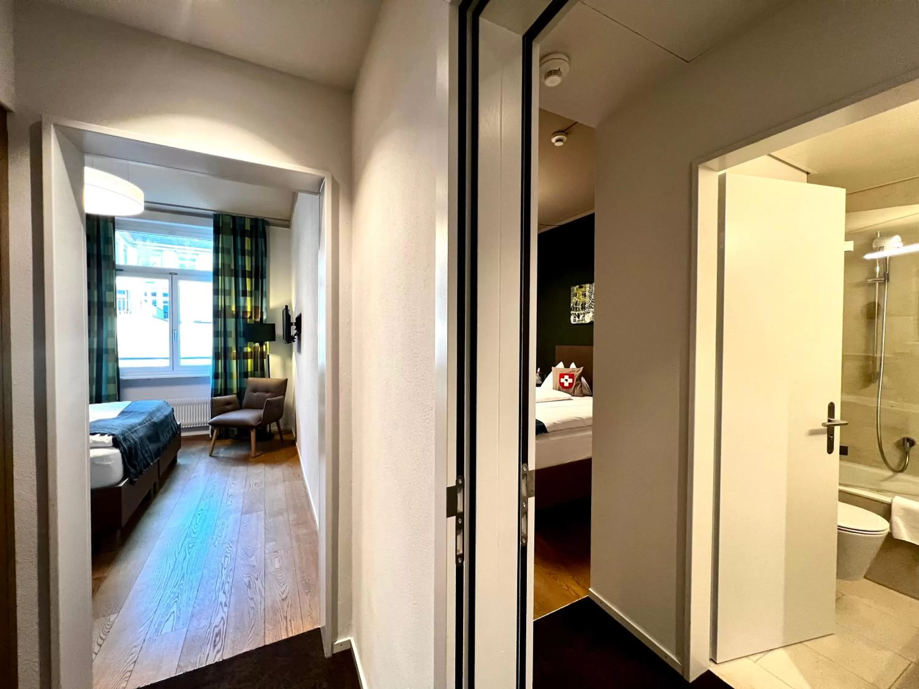 Photo of the whole room, Bed in Hotel Bären am Bundesplatz