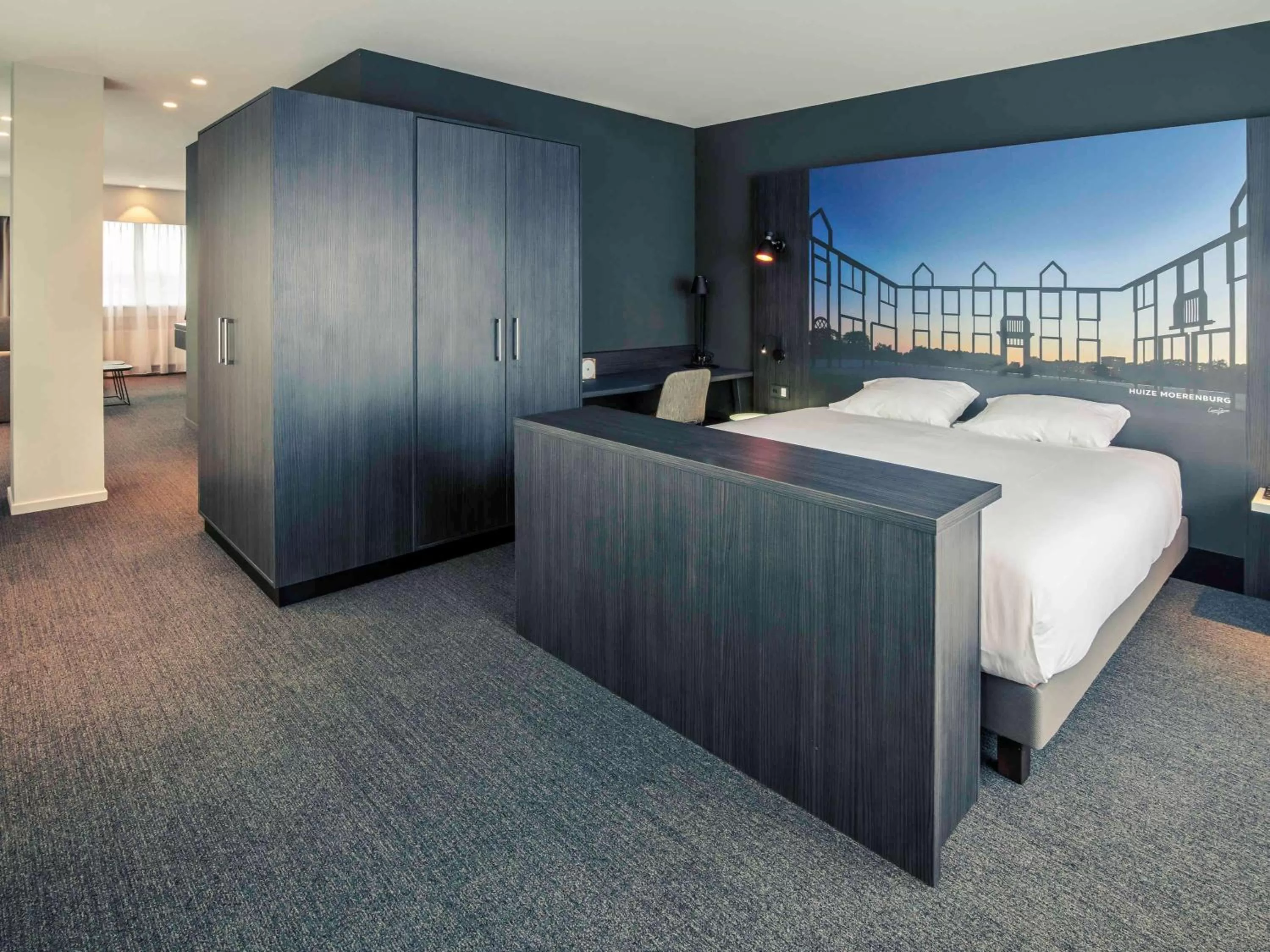 Photo of the whole room, Bed in Mercure Hotel Tilburg Centrum