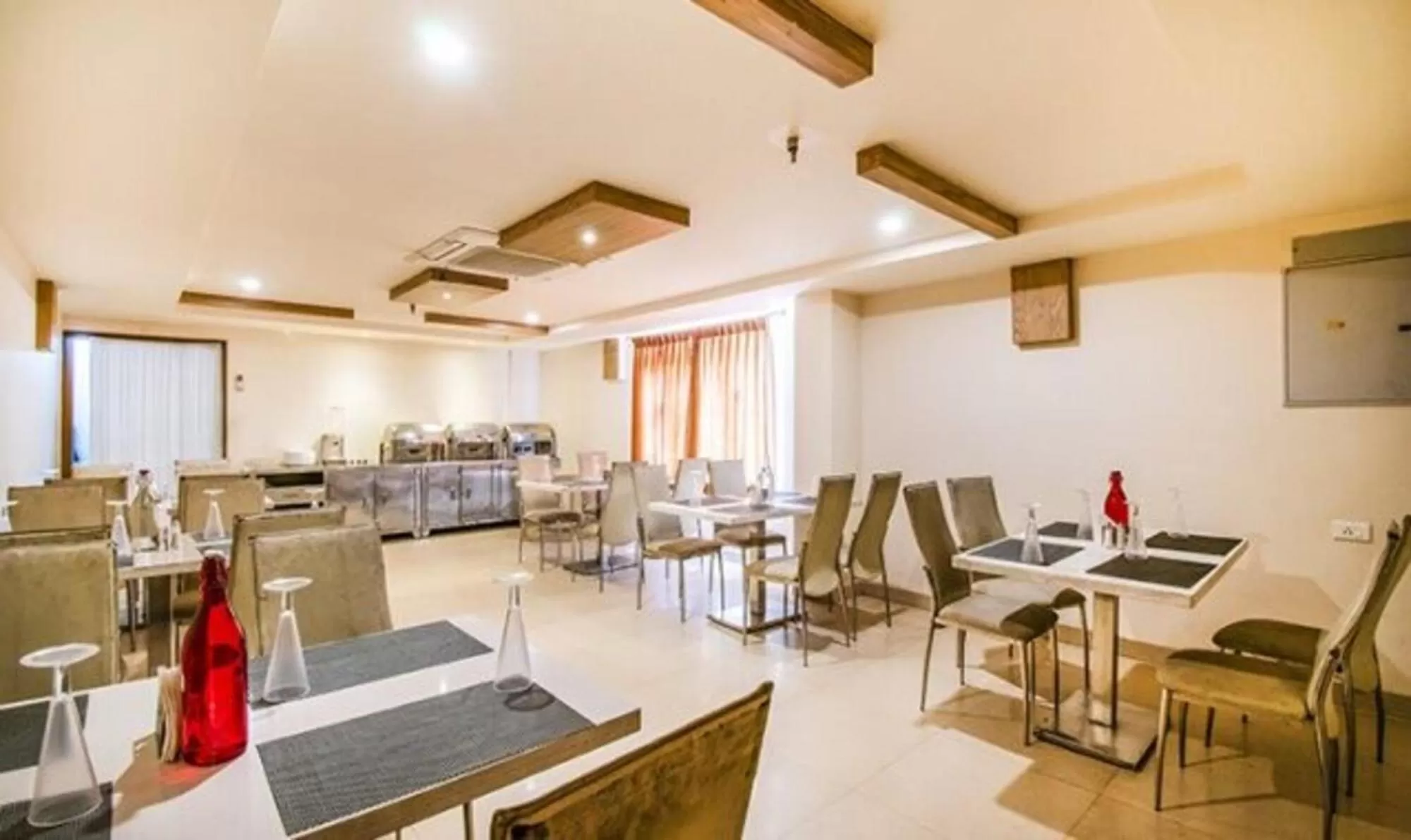 Dining area, Restaurant/Places to Eat in FabHotel Prime Royal Castle Gandhipuram