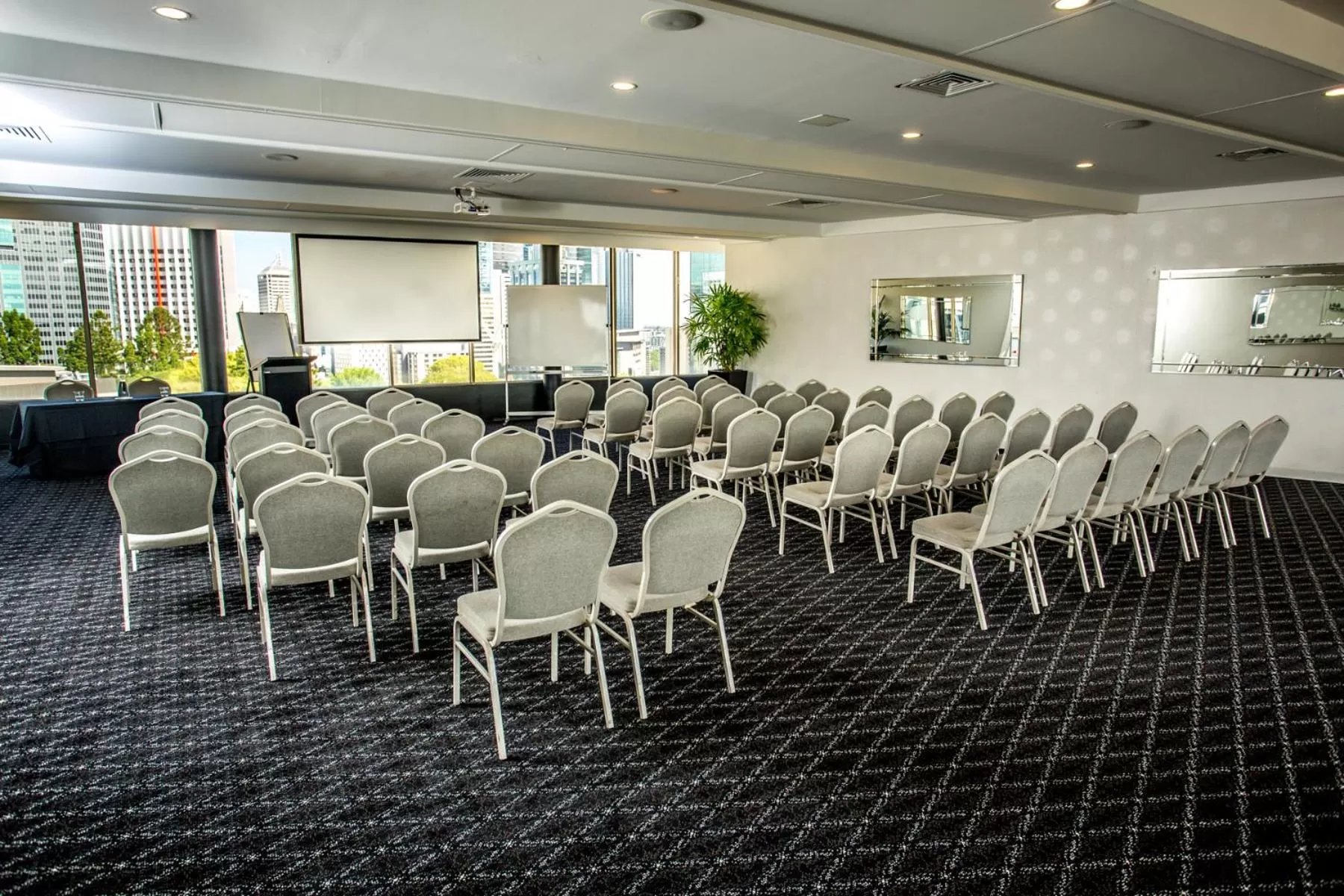 Meeting/conference room in Mercure Brisbane Spring Hill