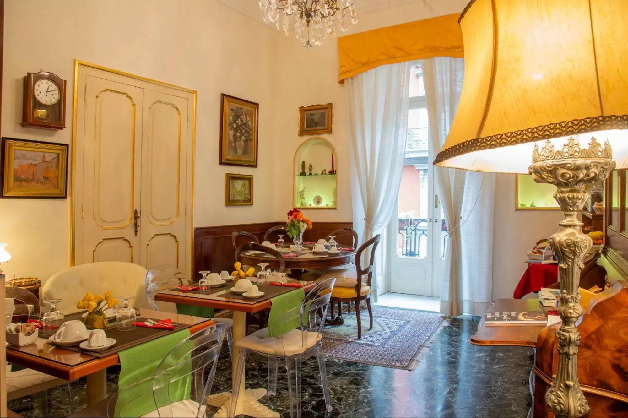 Breakfast, Restaurant/Places to Eat in B&B Residenza Via Dei Mille