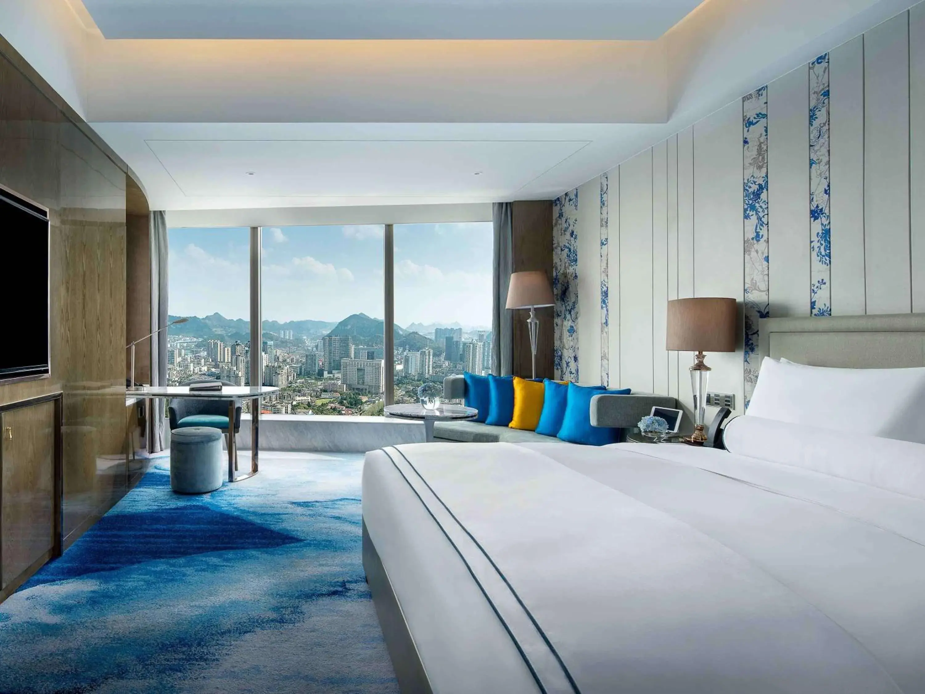 Photo of the whole room in Sofitel Guiyang Hunter