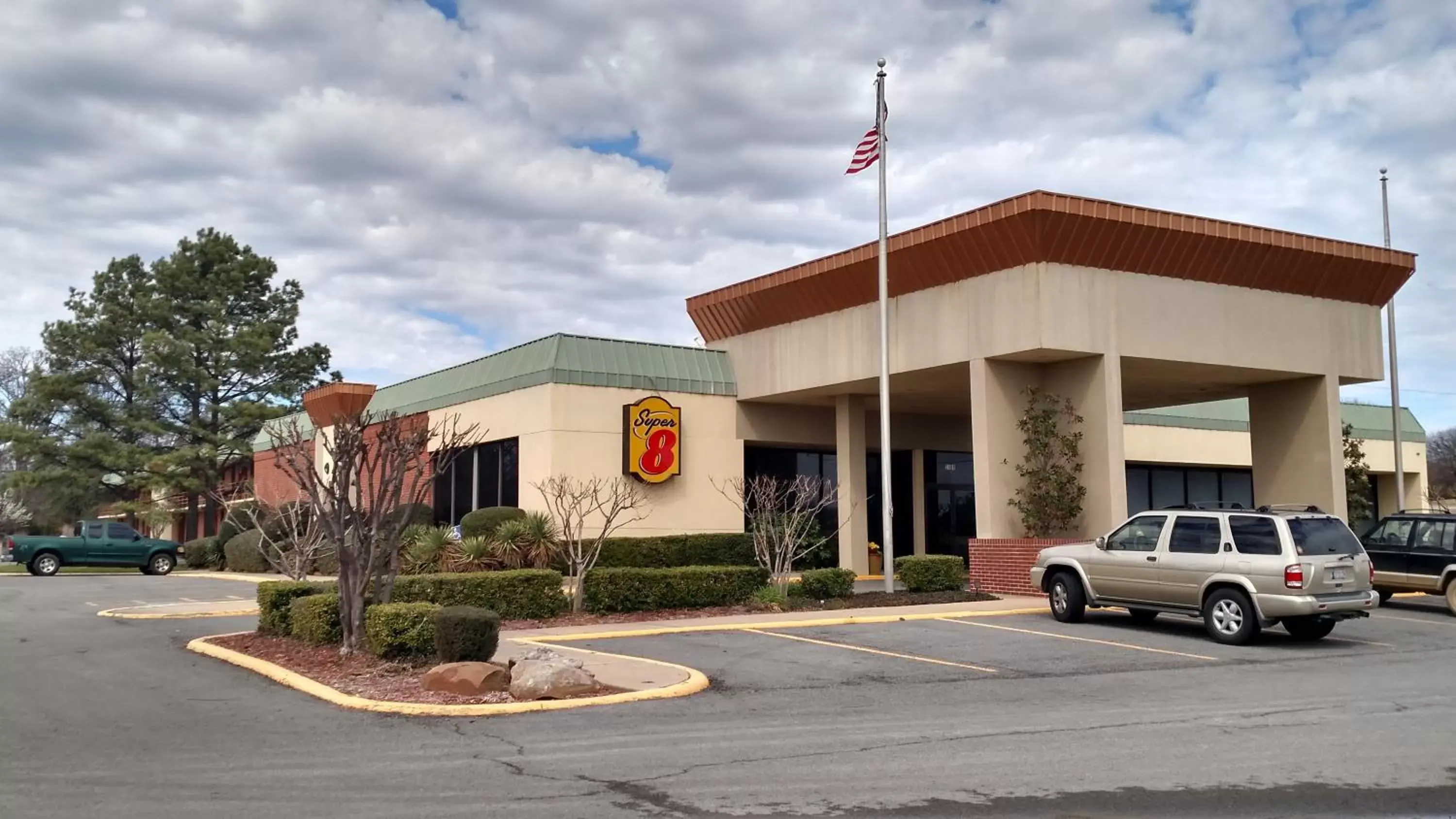 Street view, Property Building in Super 8 by Wyndham Atoka