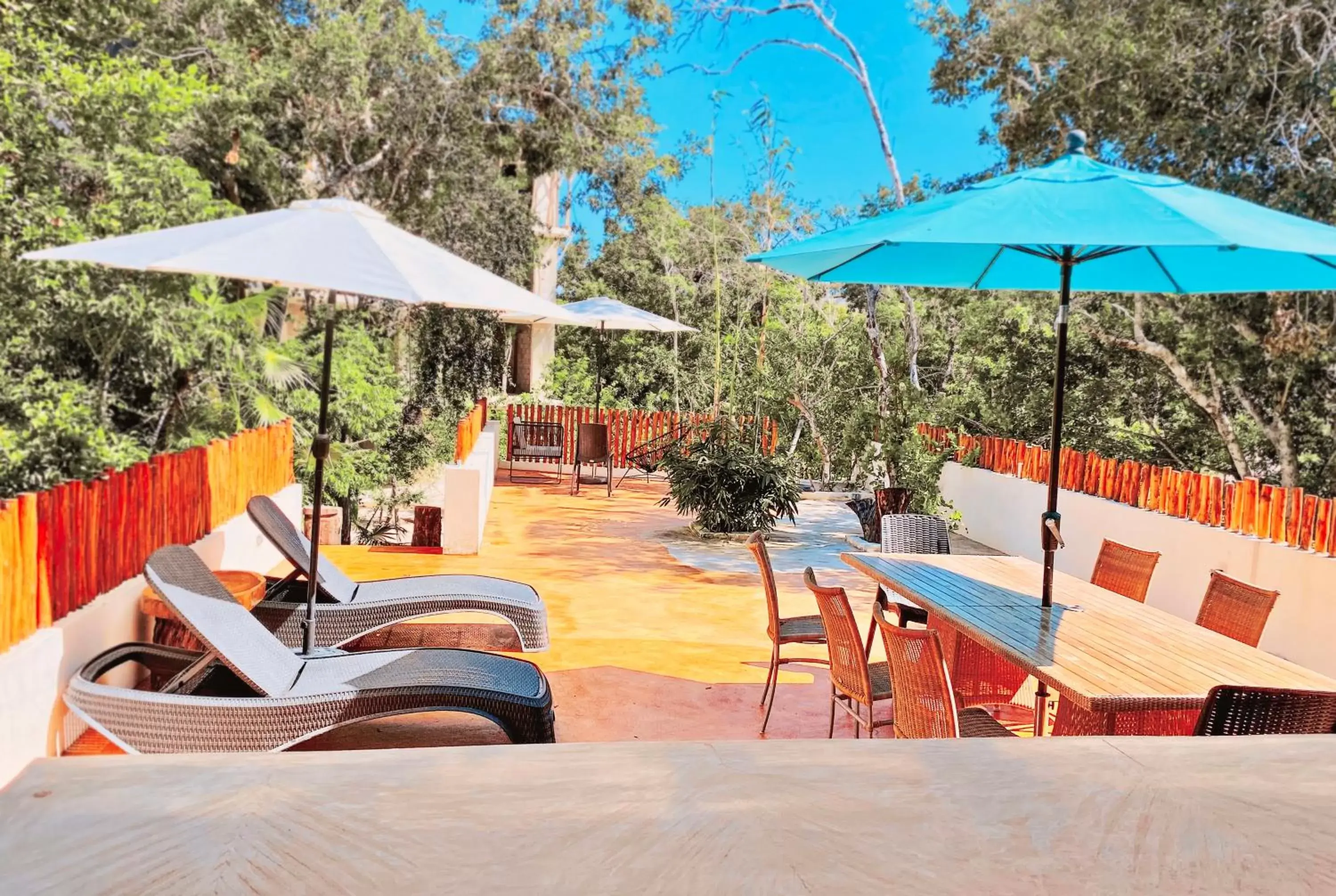 Balcony/Terrace, Swimming Pool in Niik Tulum