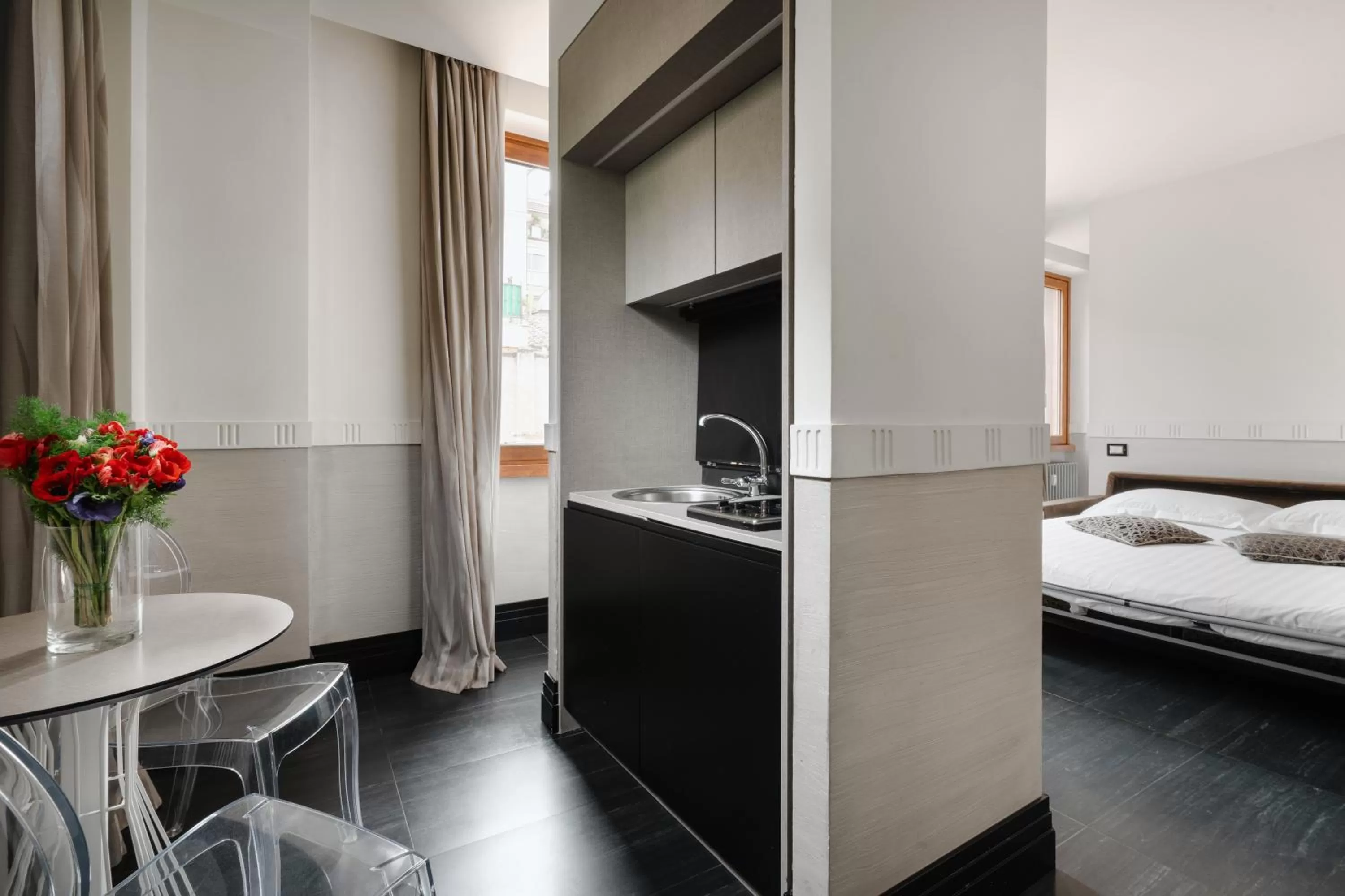 Bed in Mood Suites Tritone