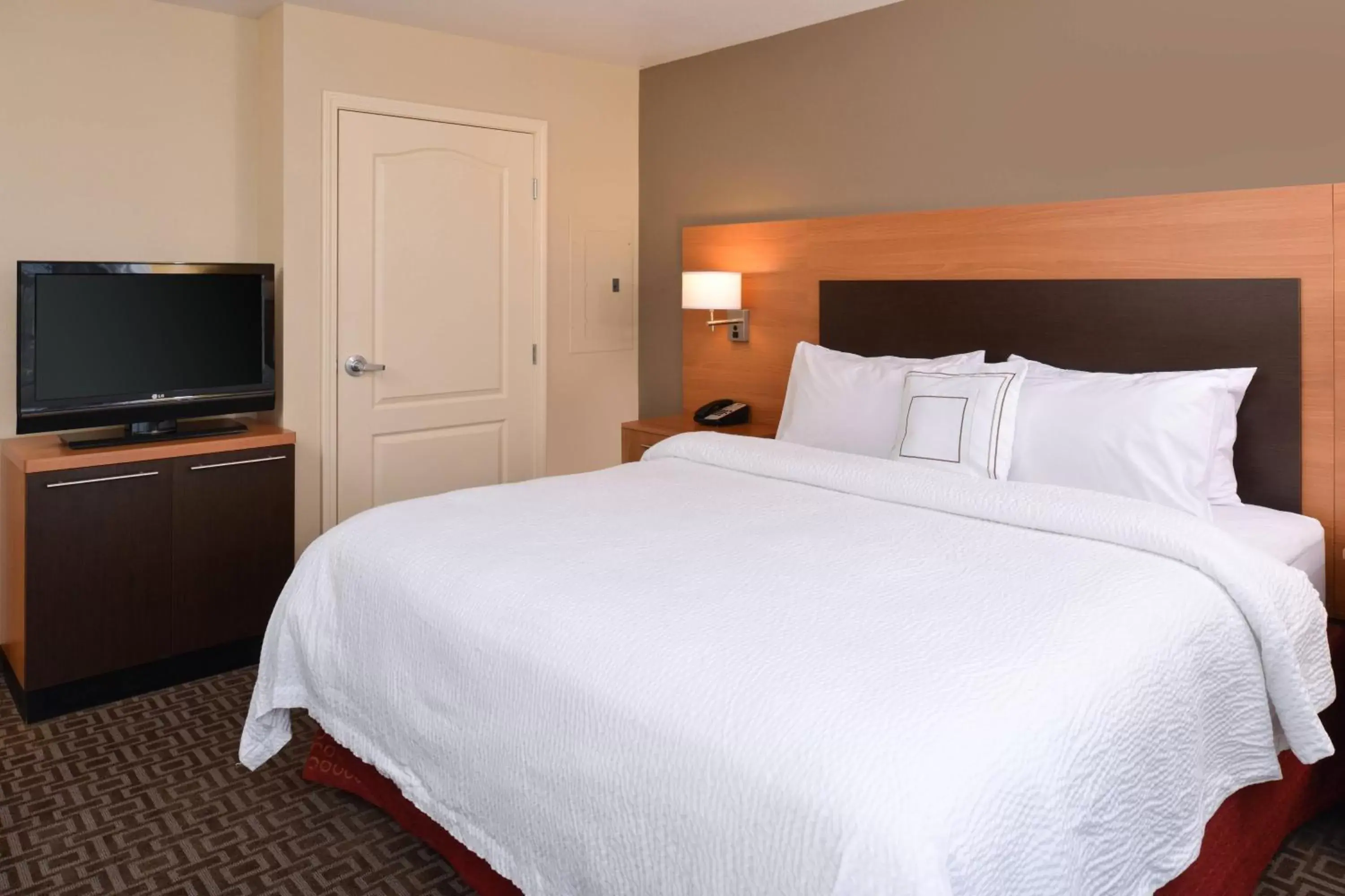 Bedroom, Bed in TownePlace Suites by Marriott Sacramento Roseville