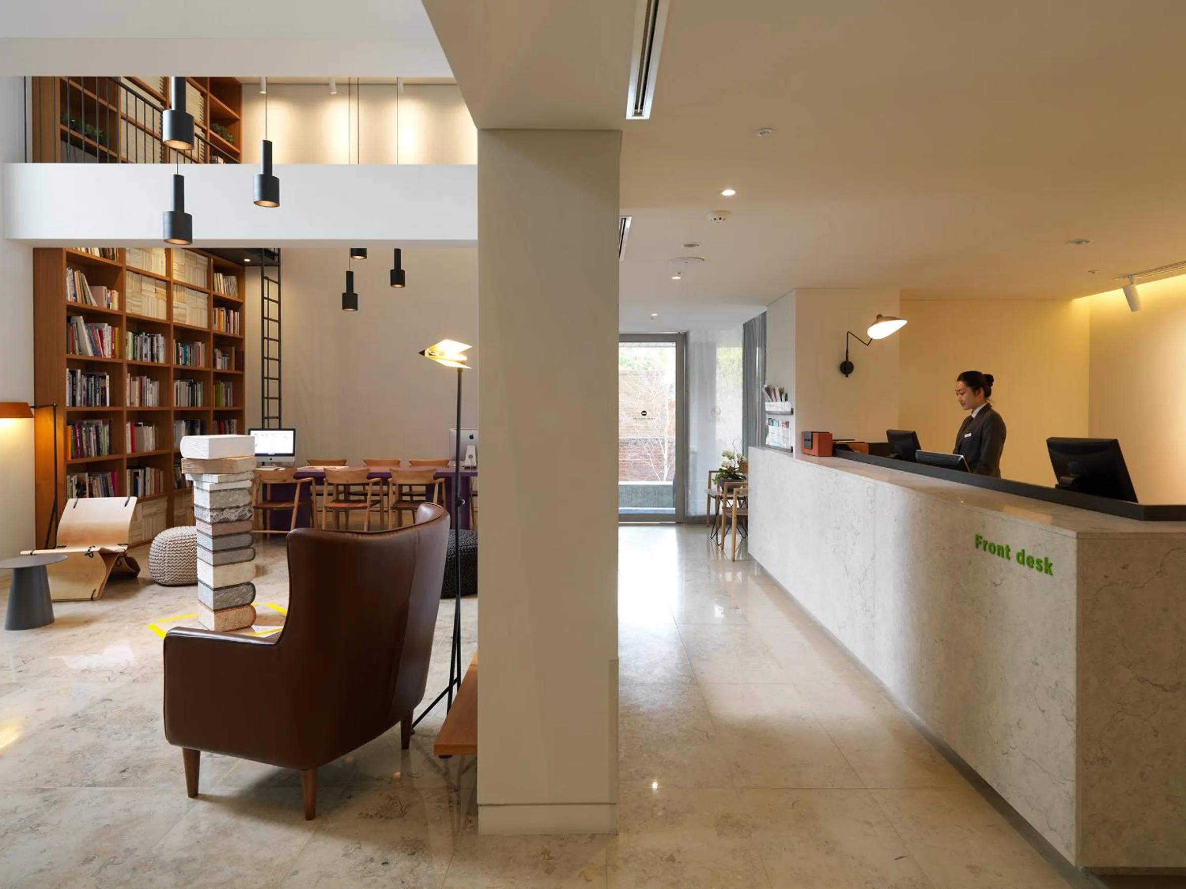 Lobby or reception in La Casa Hotel Seoul