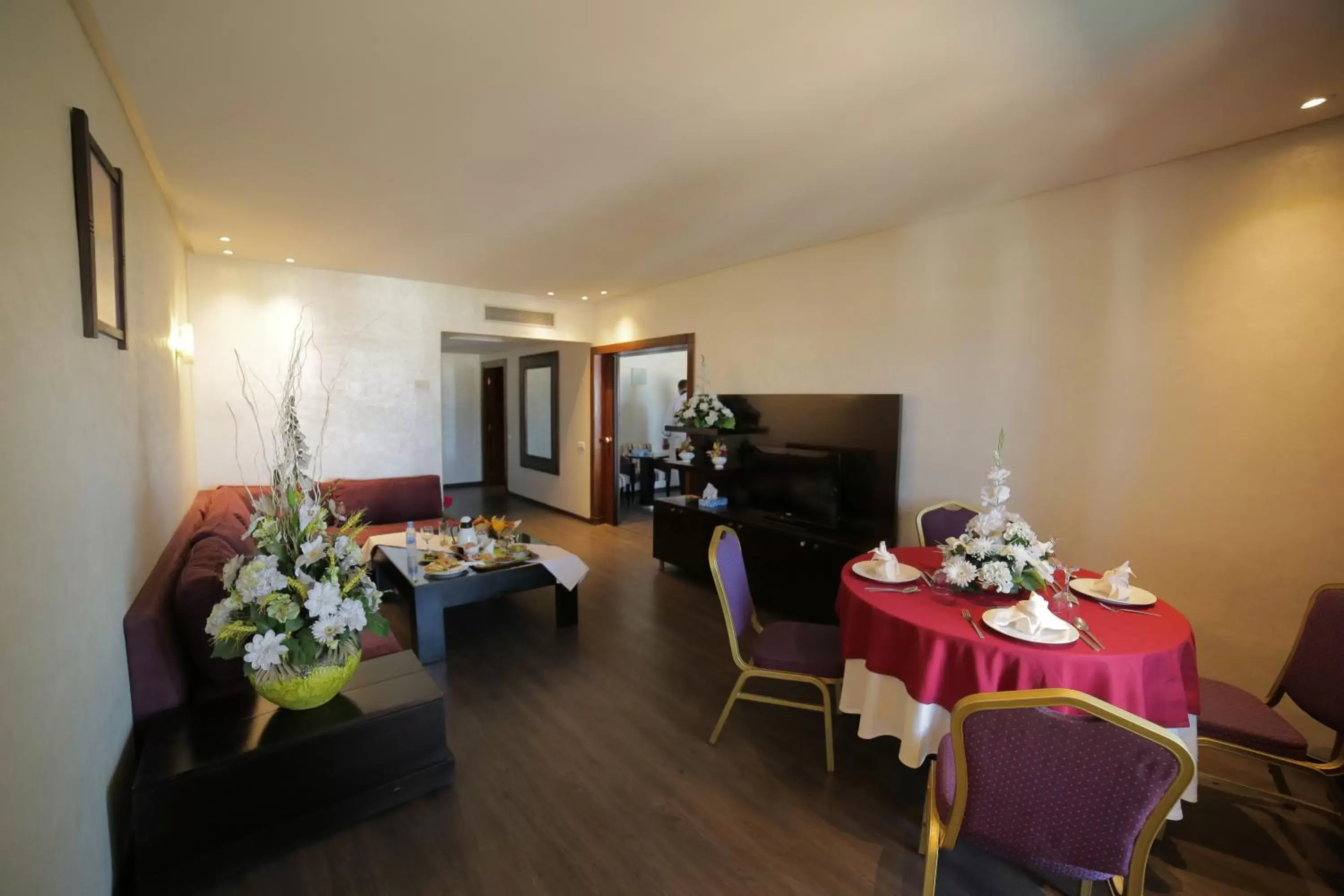 Dining area, Seating Area in Hotel Suisse