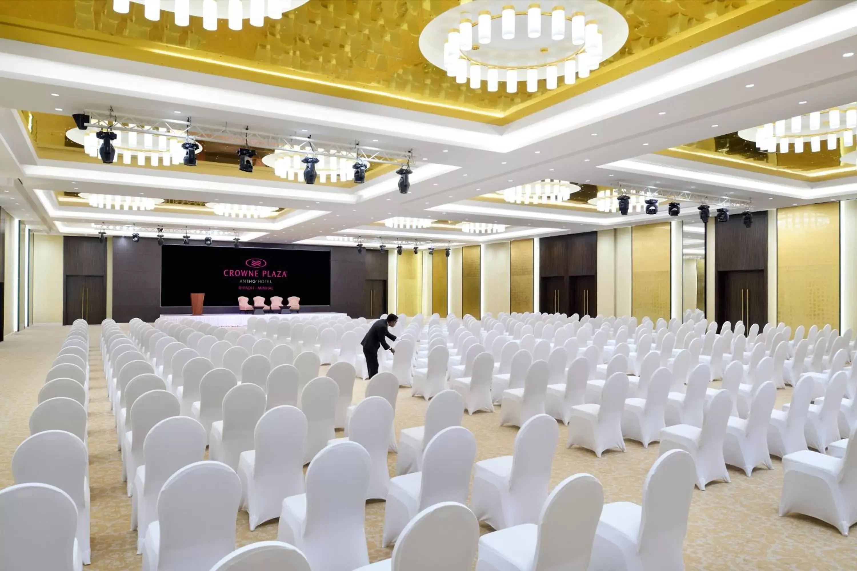Banquet/Function facilities, Banquet Facilities in Crowne Plaza Hotel Riyadh Minhal, an IHG Hotel