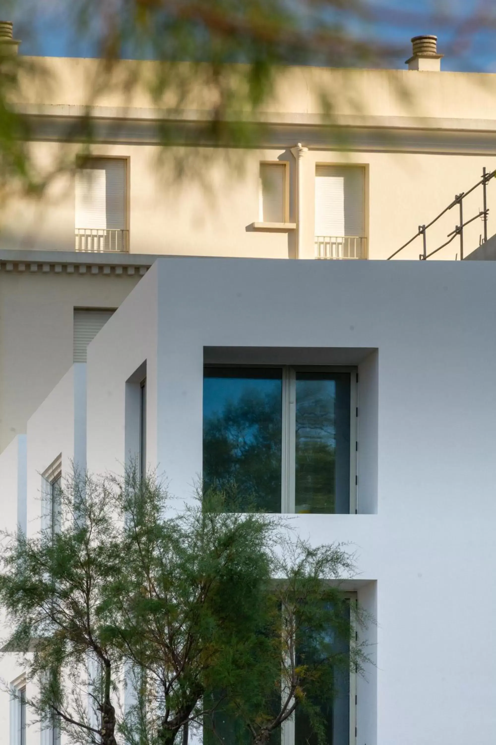 Facade/entrance, Property Building in Hotel de La Plage - Nouvel Etablissement