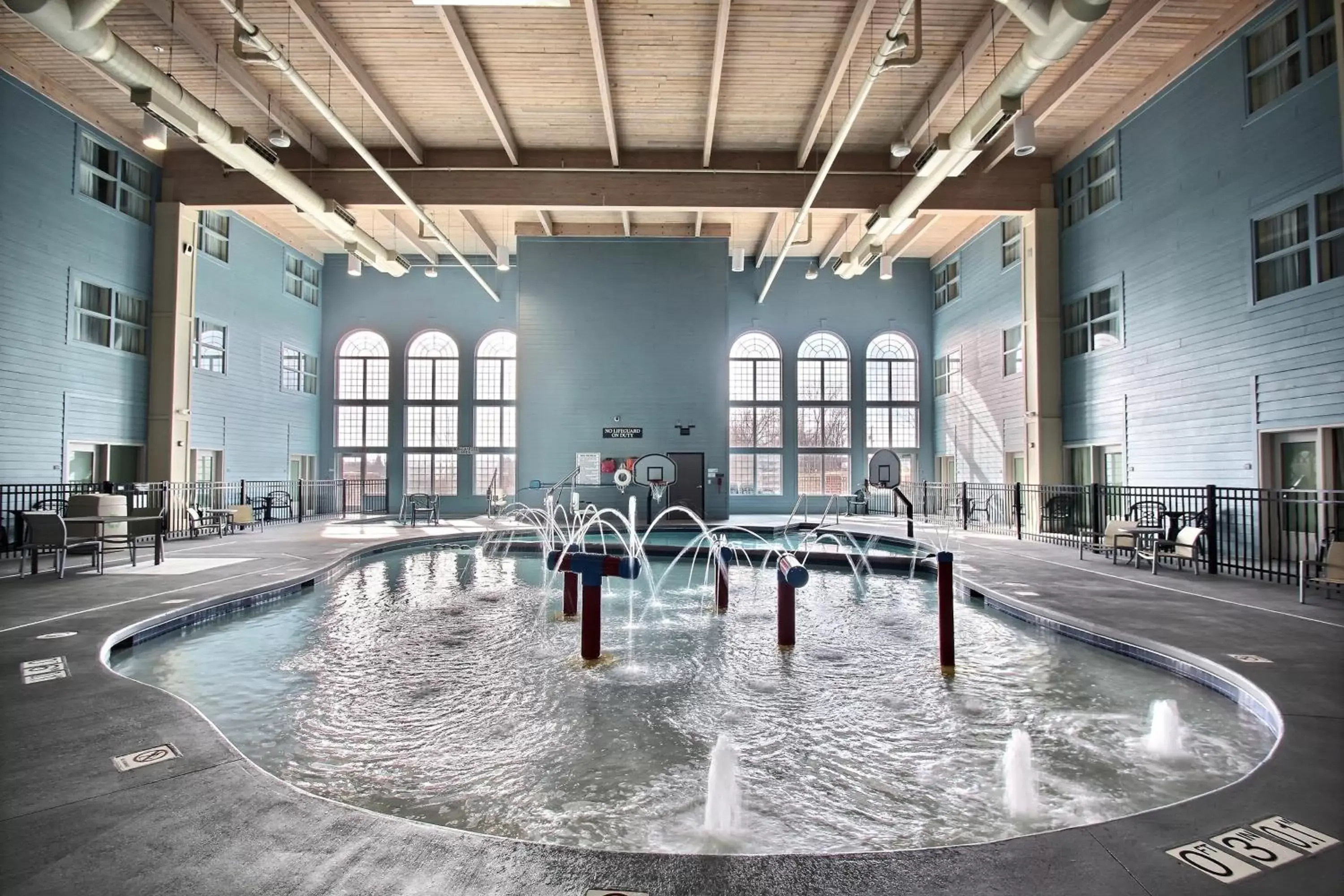 Swimming pool in Holiday Inn Express Hotel & Suites Milwaukee Airport, an IHG Hotel