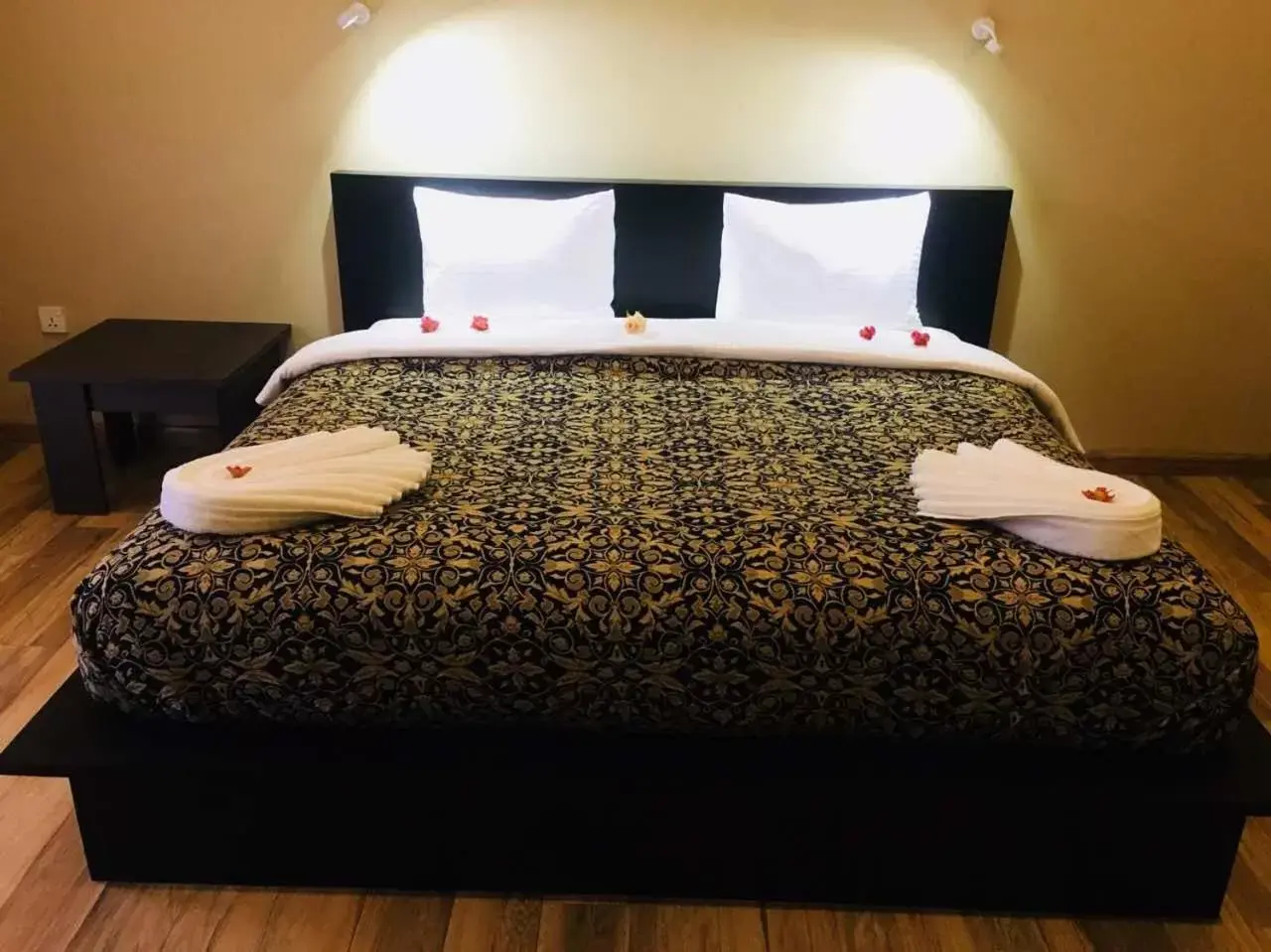 Bed in Panorama Green View Hotel Nuwara Eliya