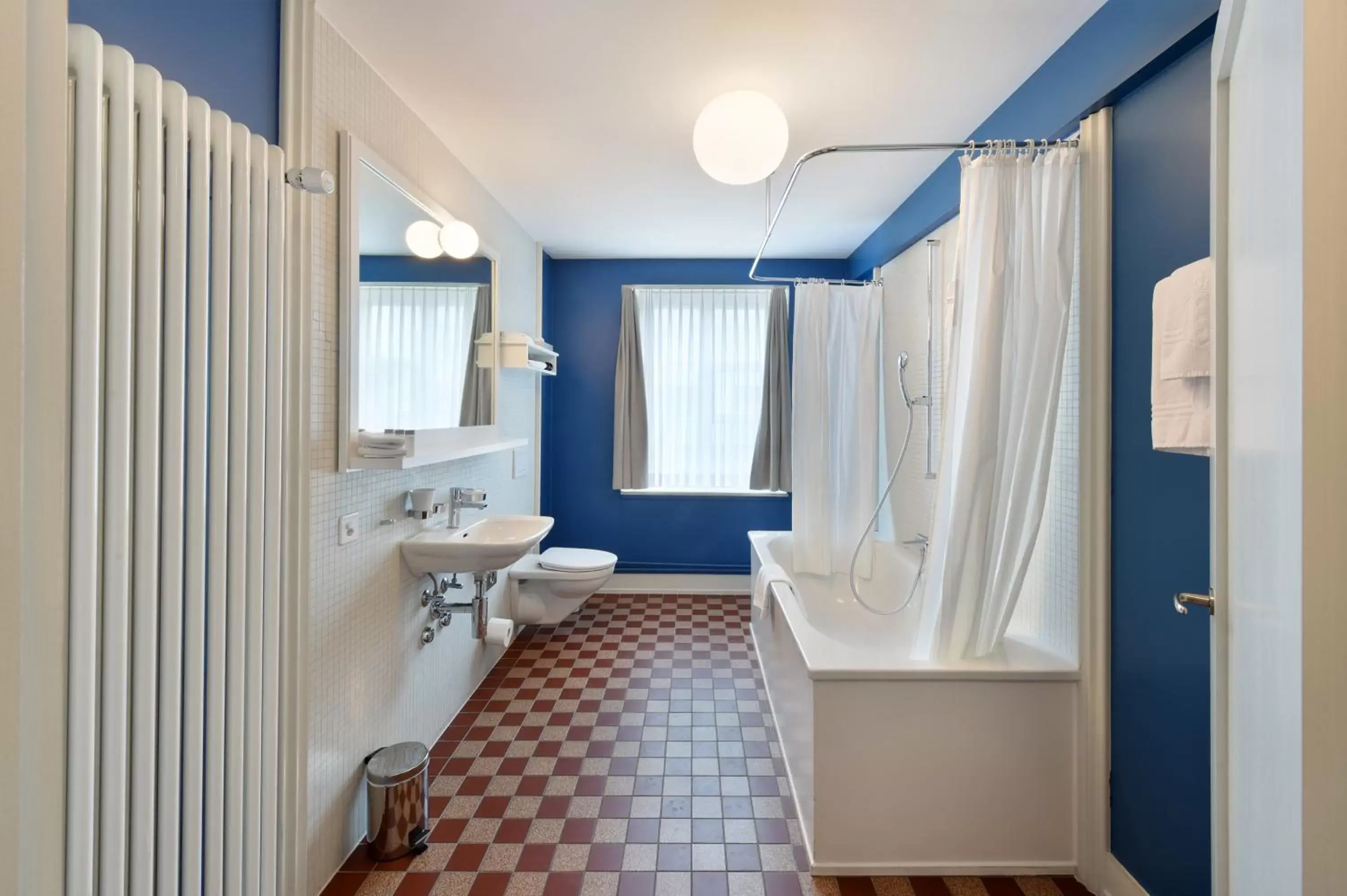 Bathroom in Hotel im Schlosspark