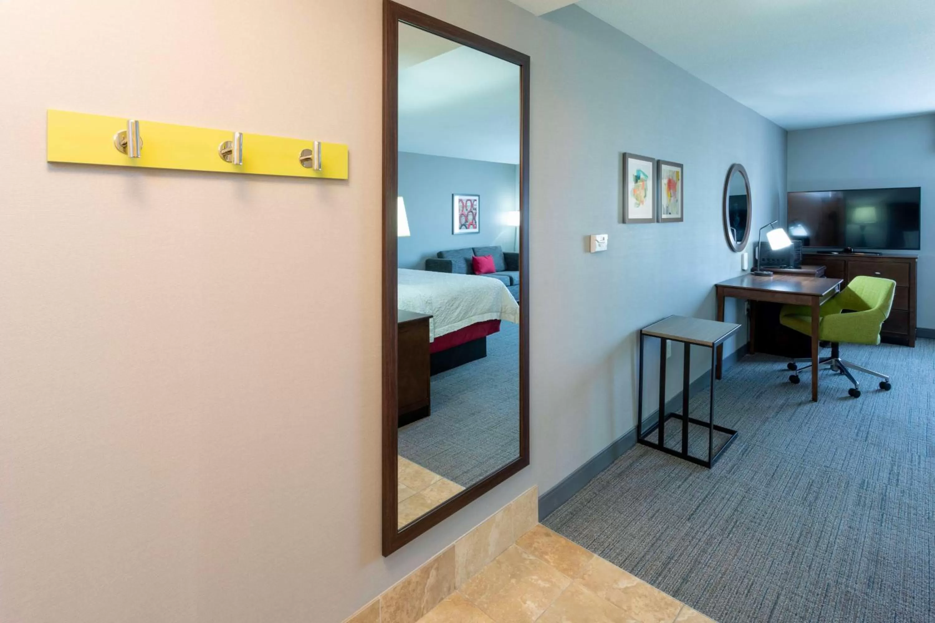 Bedroom, Bed in Hampton Inn Minneapolis/Shakopee