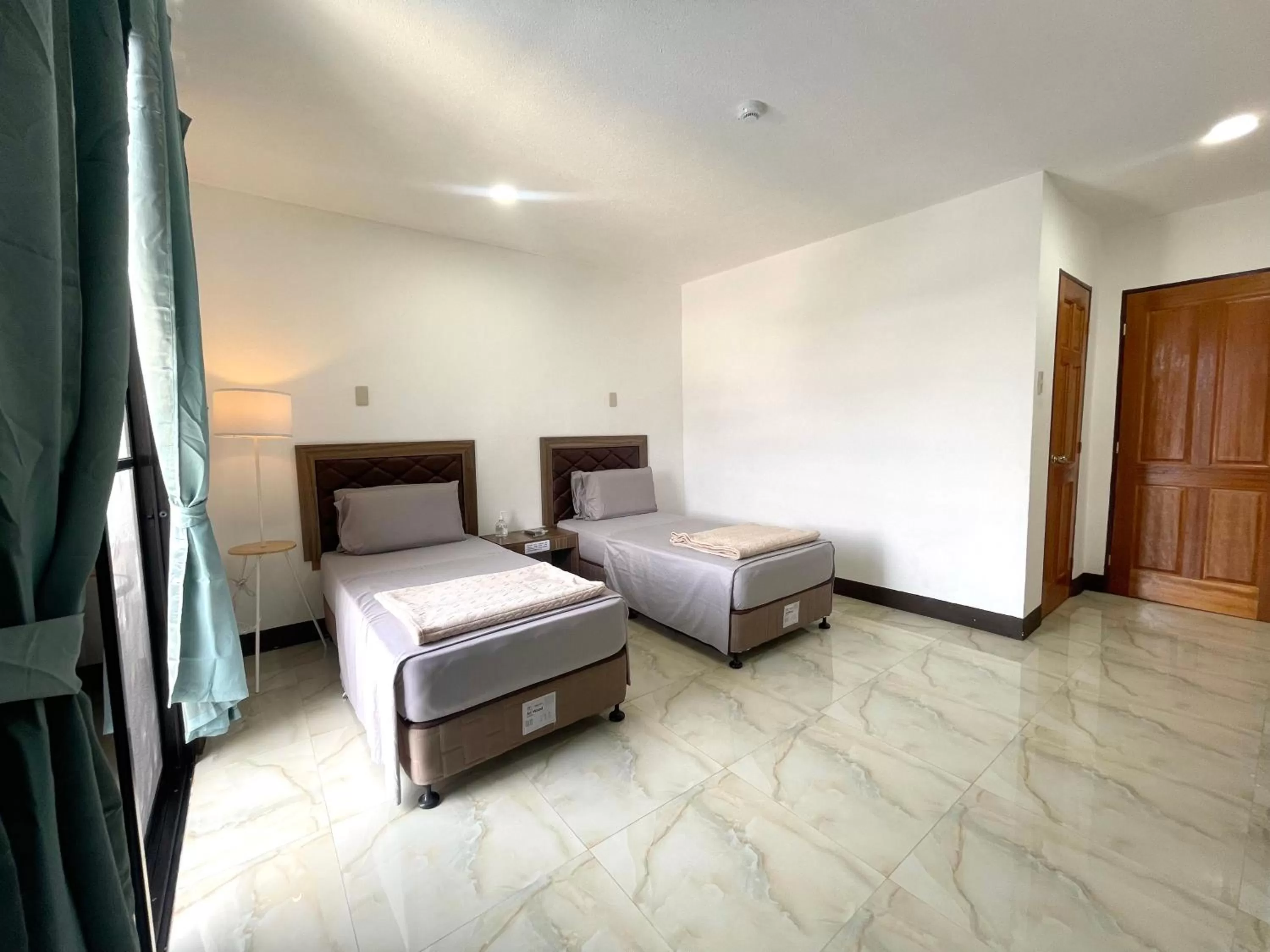 Bed in MGH Alona Resort