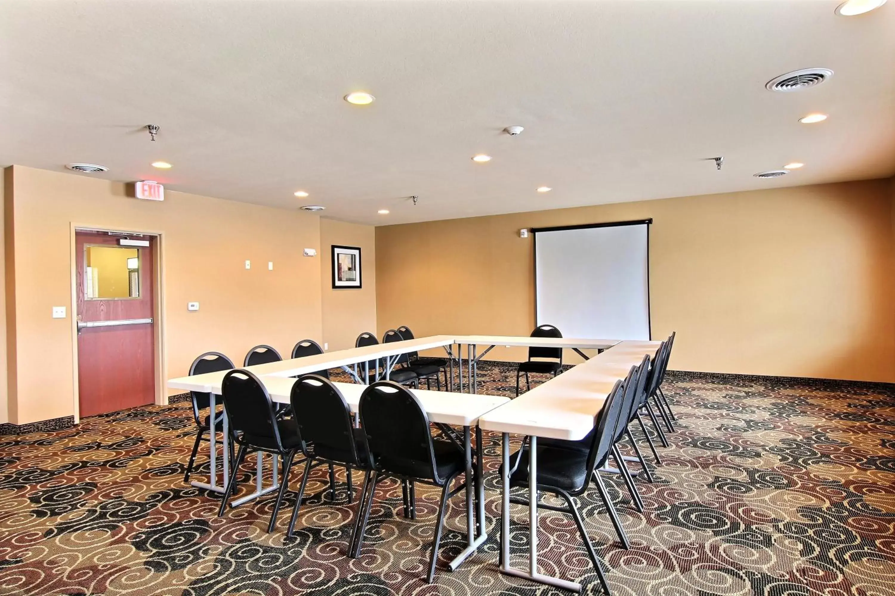 Meeting/conference room in Cobblestone Hotel and Suites - Crookston