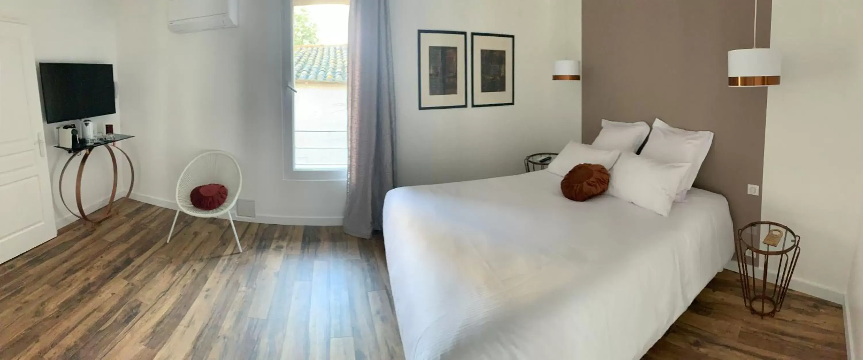 Bed in Hôtel O’Banel