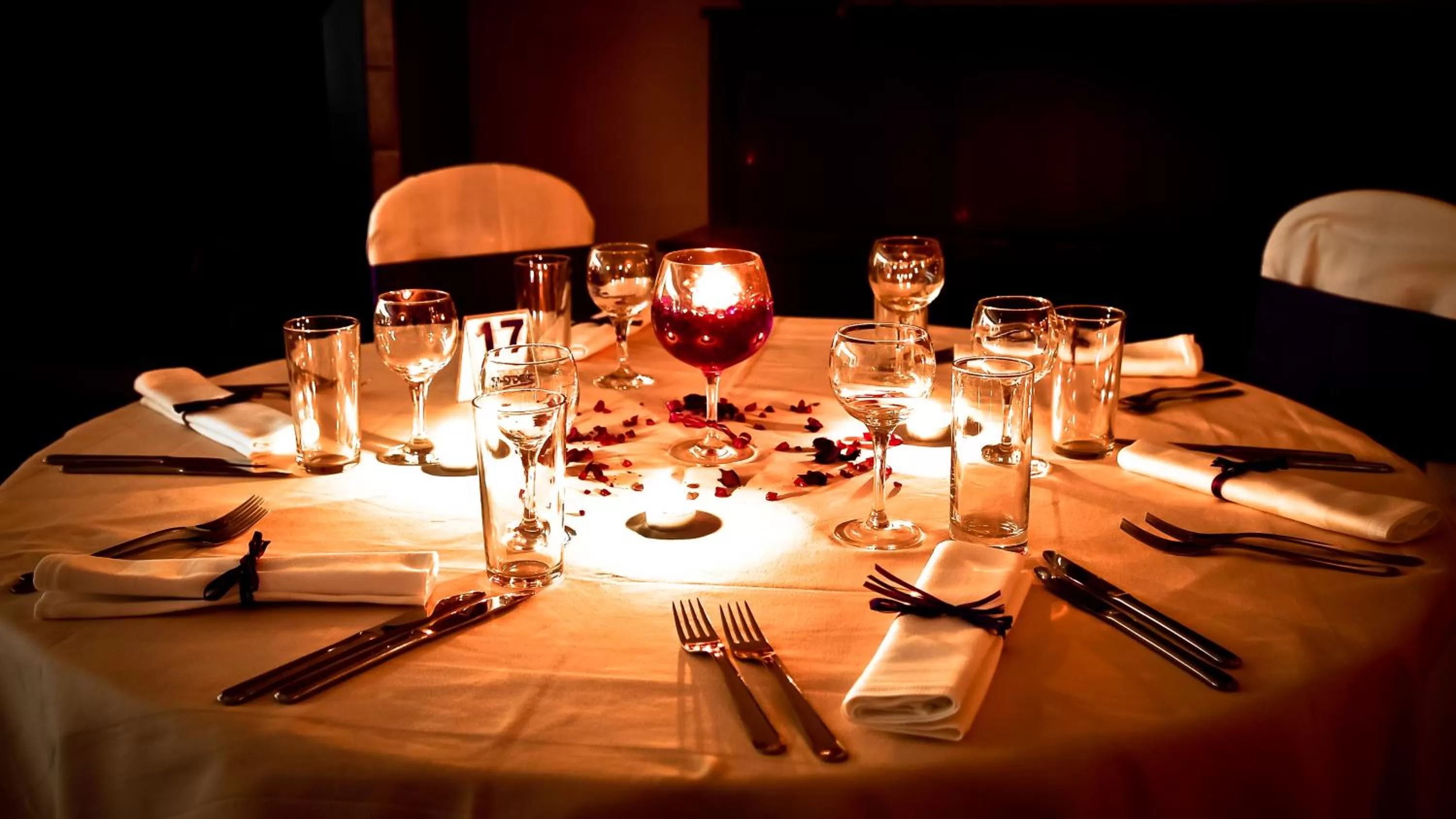 Restaurant/places to eat in Hotel Slodes