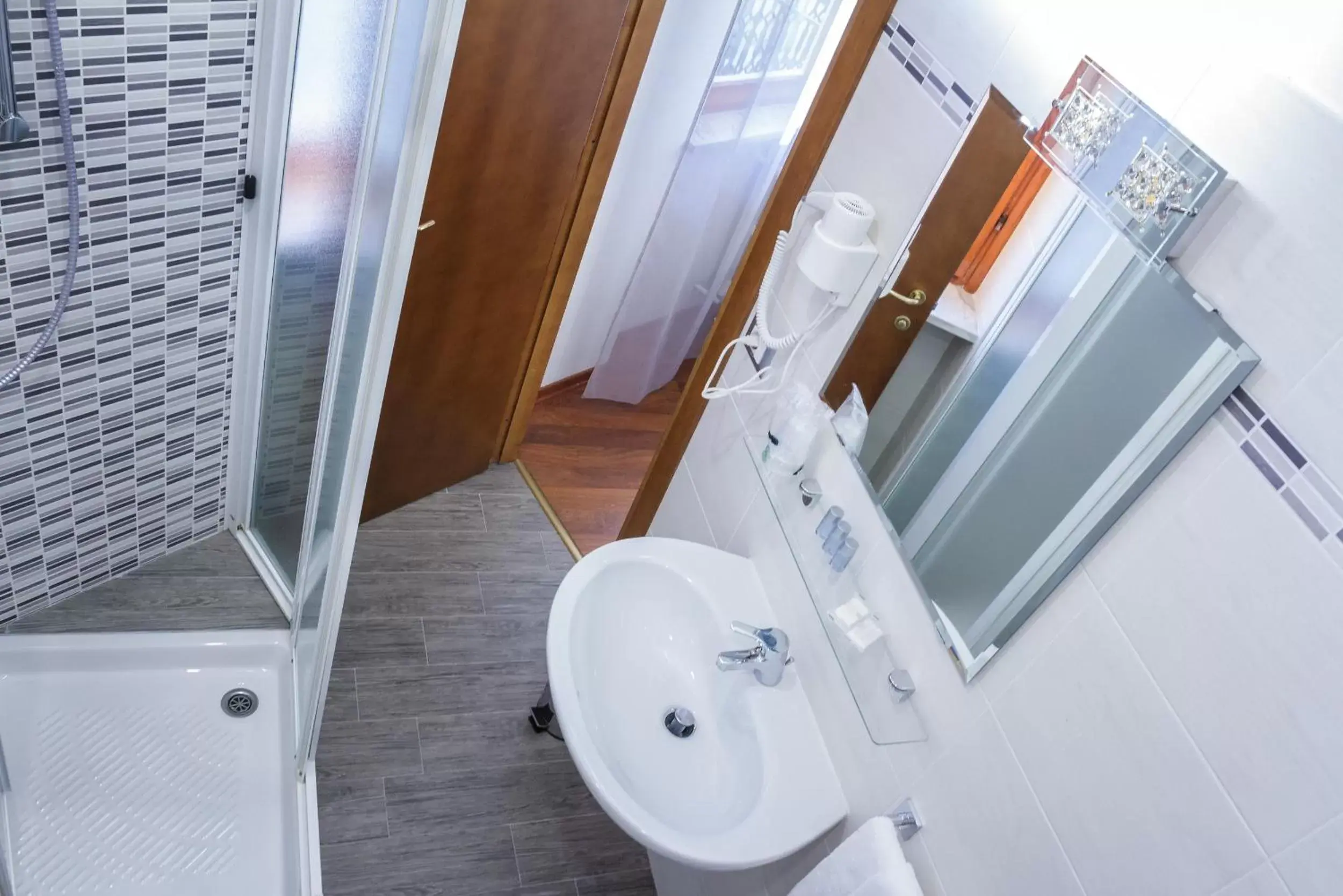 Bathroom in Twelve Hotel