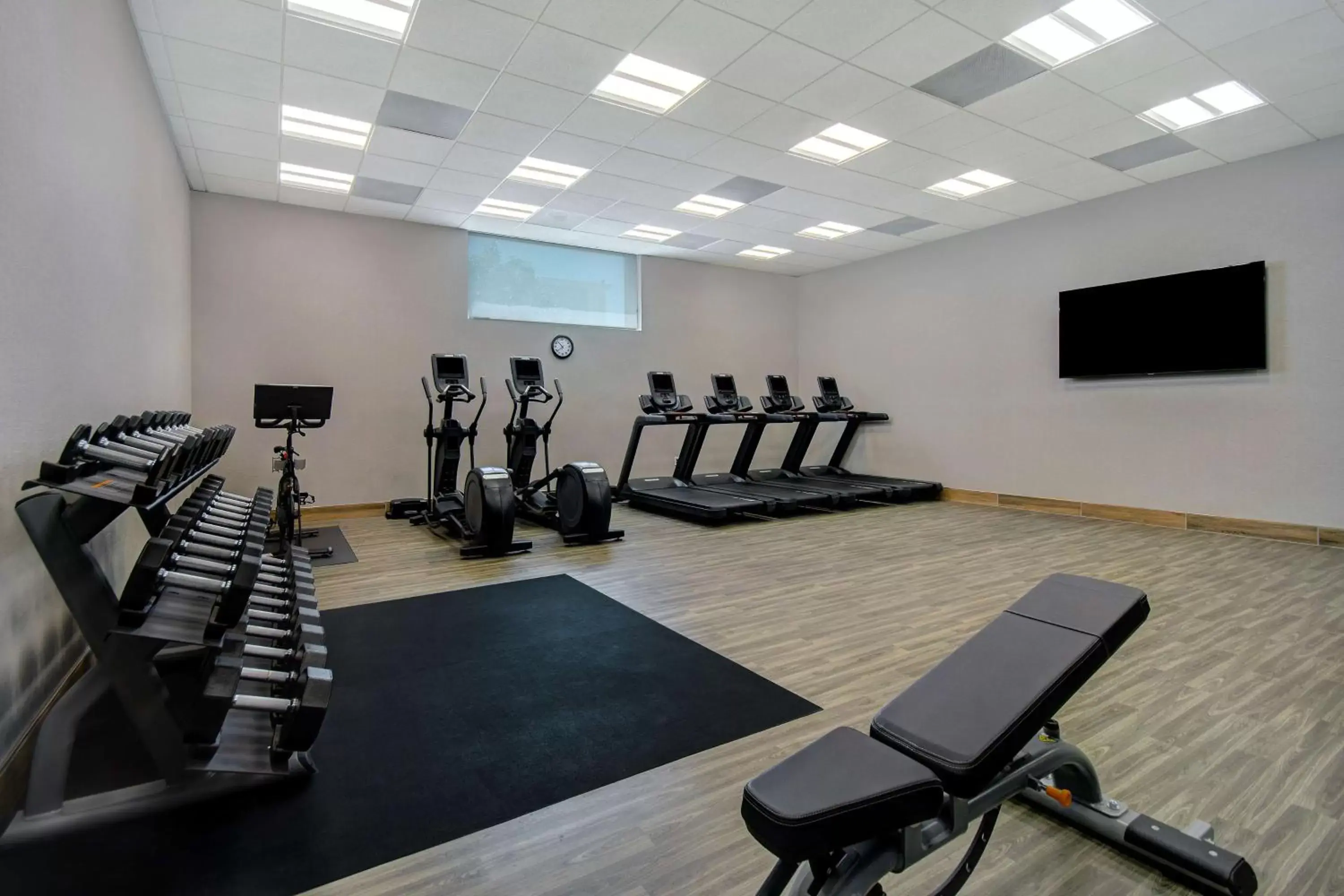 Fitness centre/facilities, Fitness Center/Facilities in Hampton Inn & Suites By Hilton Rancho Cucamonga