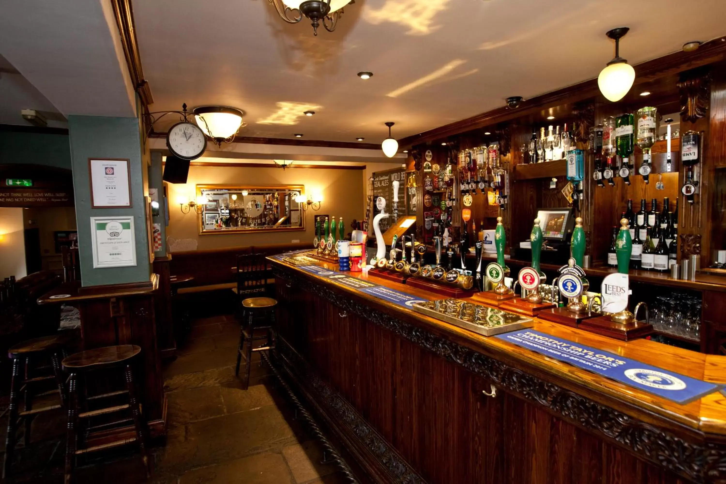 Lounge or bar, Lounge/Bar in The Fleece Inn