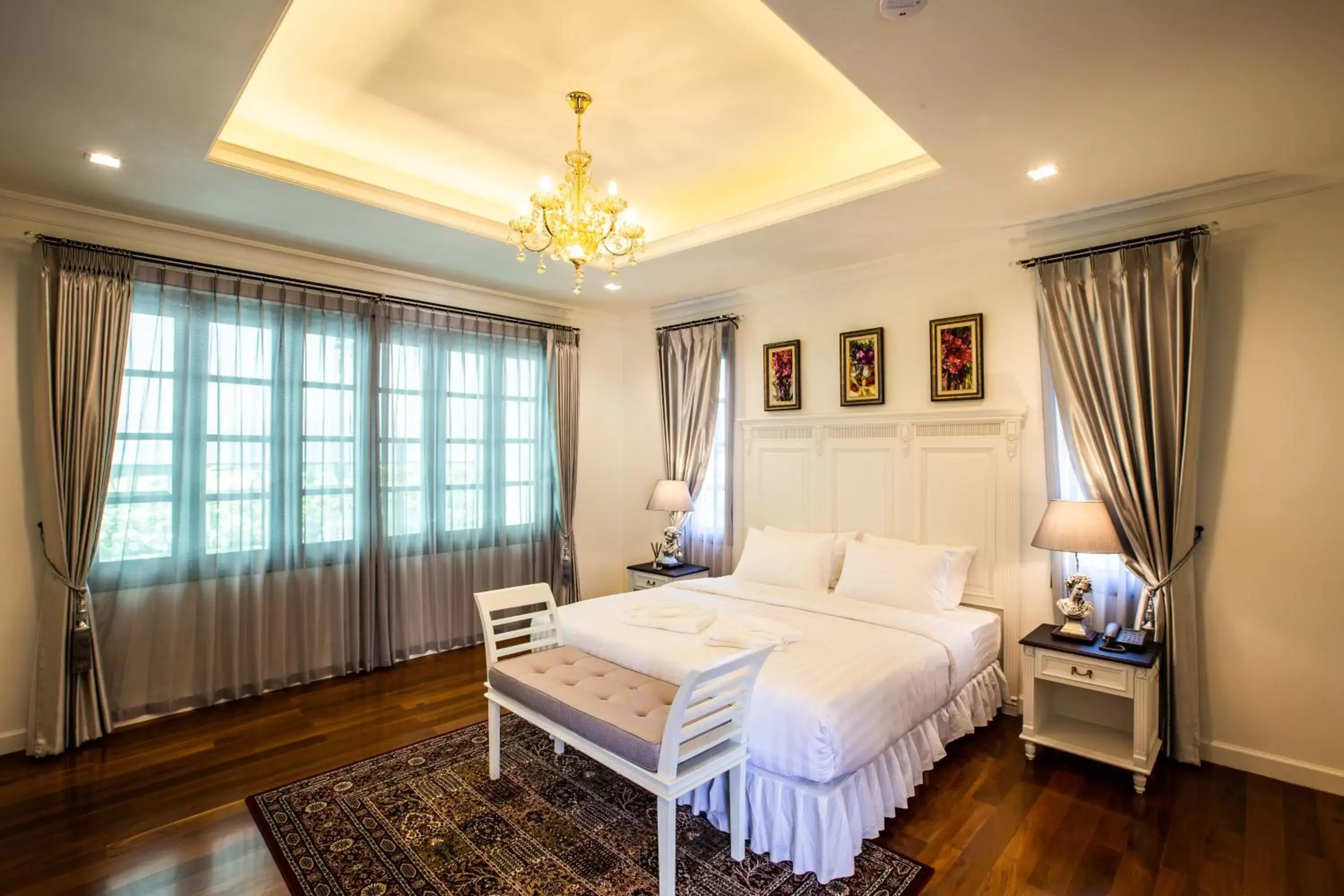 Bed in Merchant Villa- SHA Extra Plus