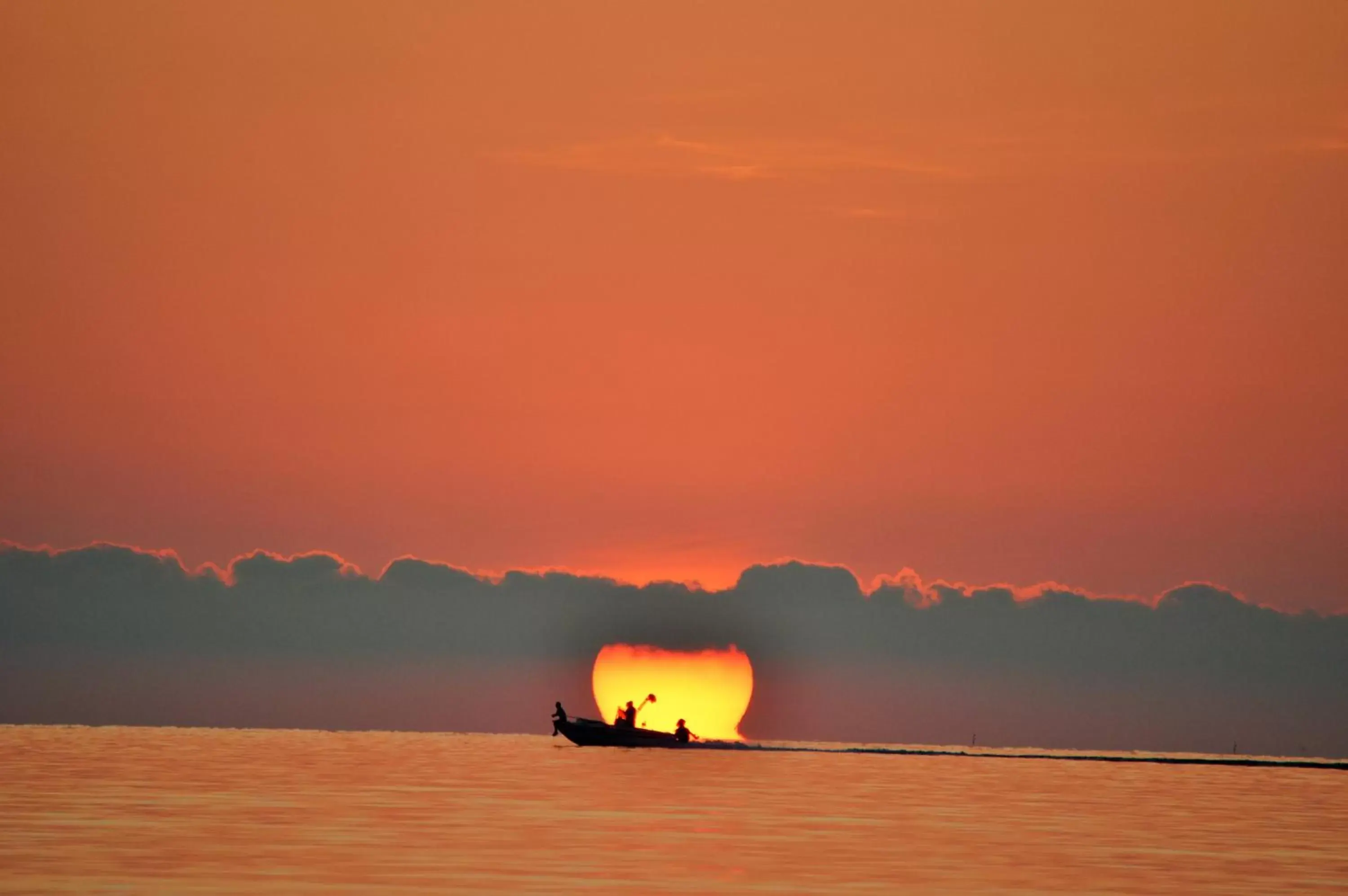 Beach, Sunrise/Sunset in Relais Concorde