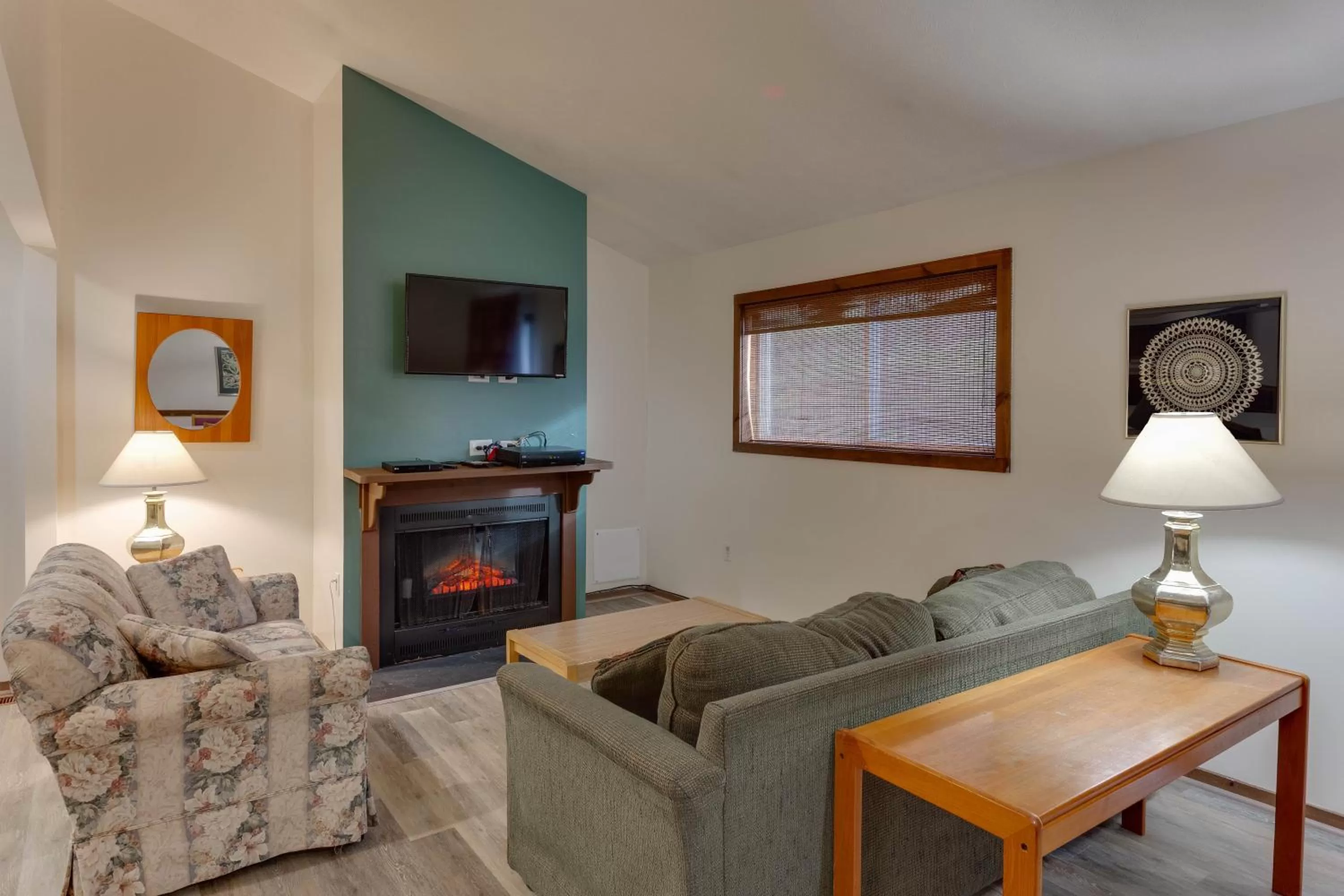 Living room, Seating Area in Chalet High by Capital Vacations