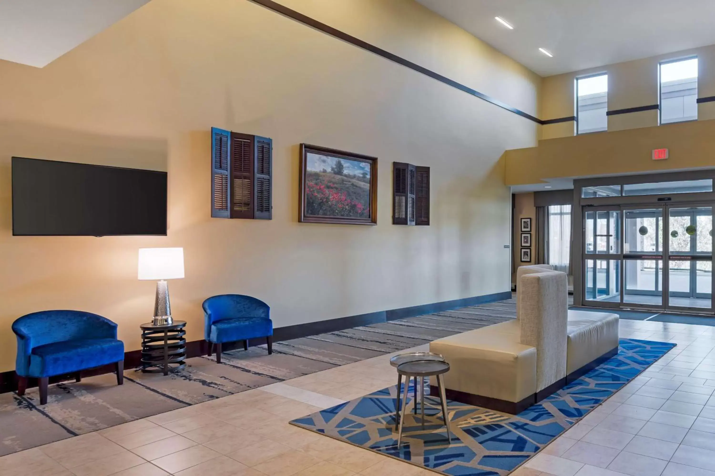 Lobby or reception in Best Western PLUS University Park Inn & Suites