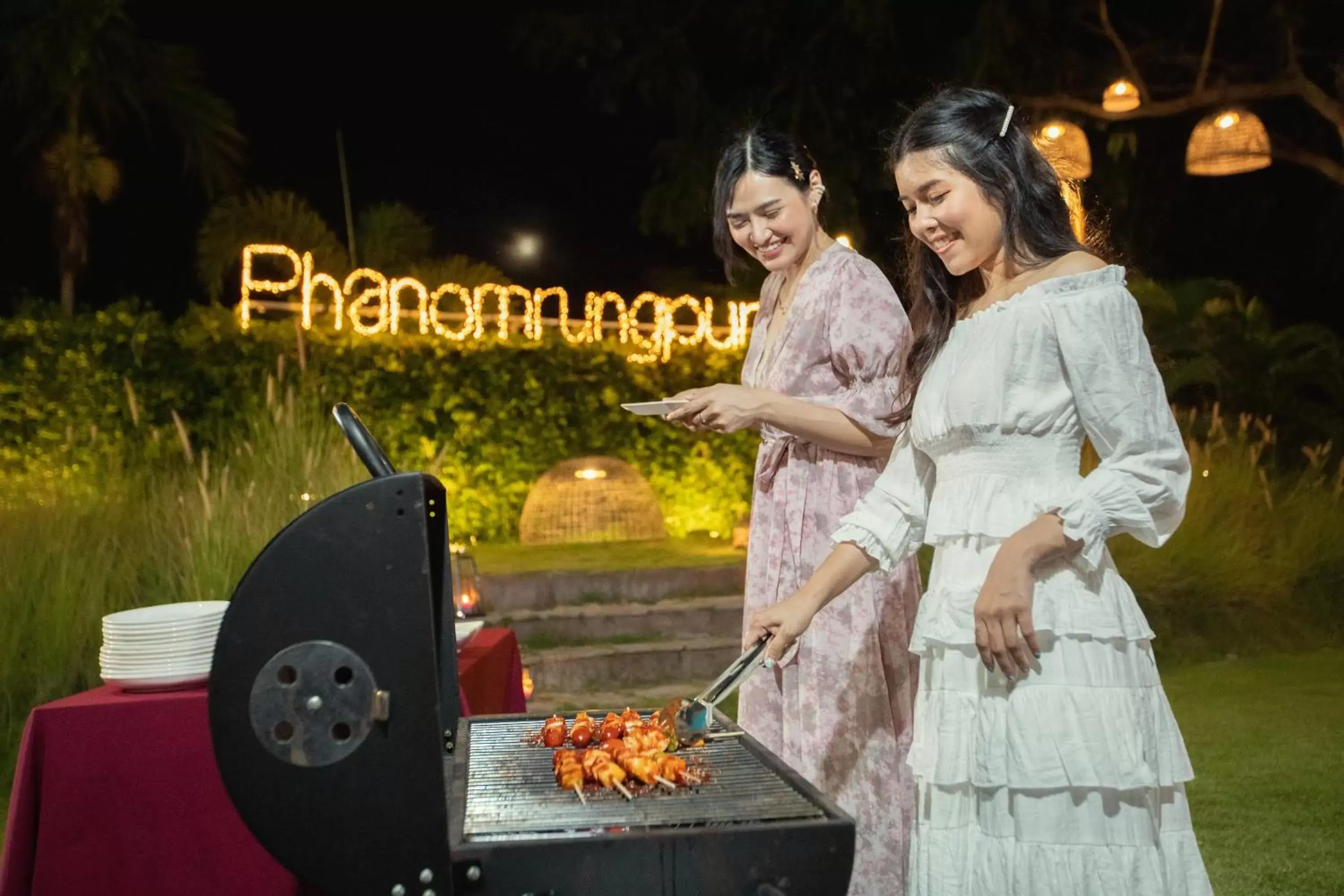 Restaurant/places to eat in Phanomrungpuri Hotel Buriram