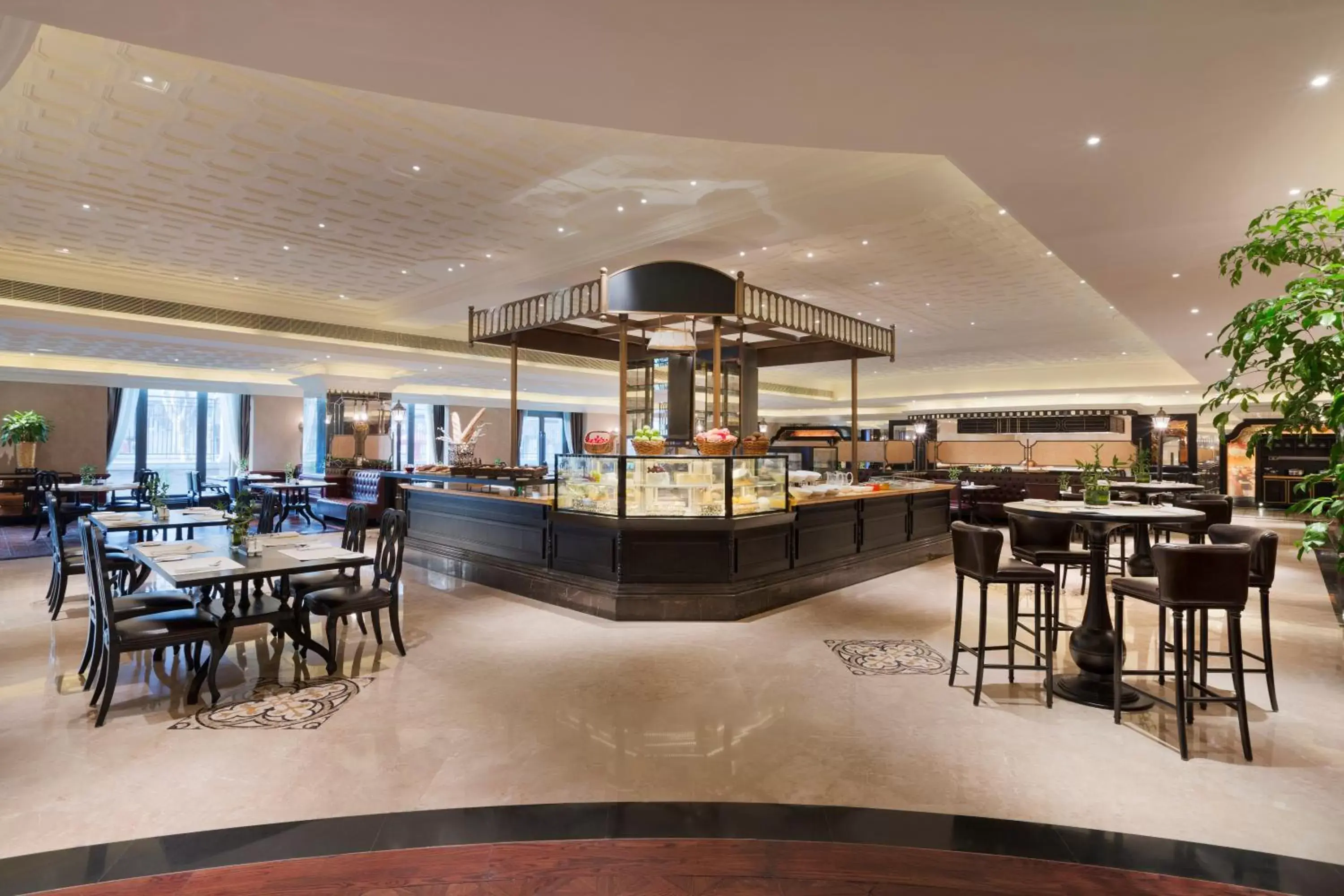 Restaurant/places to eat in InterContinental Shanghai Ruijin by IHG - Downtown Historic Iconic Garden Hotel Restaurant/places to eat in InterContinental Shanghai Ruijin by IHG - Downtown Historic Iconic Garden Hotel