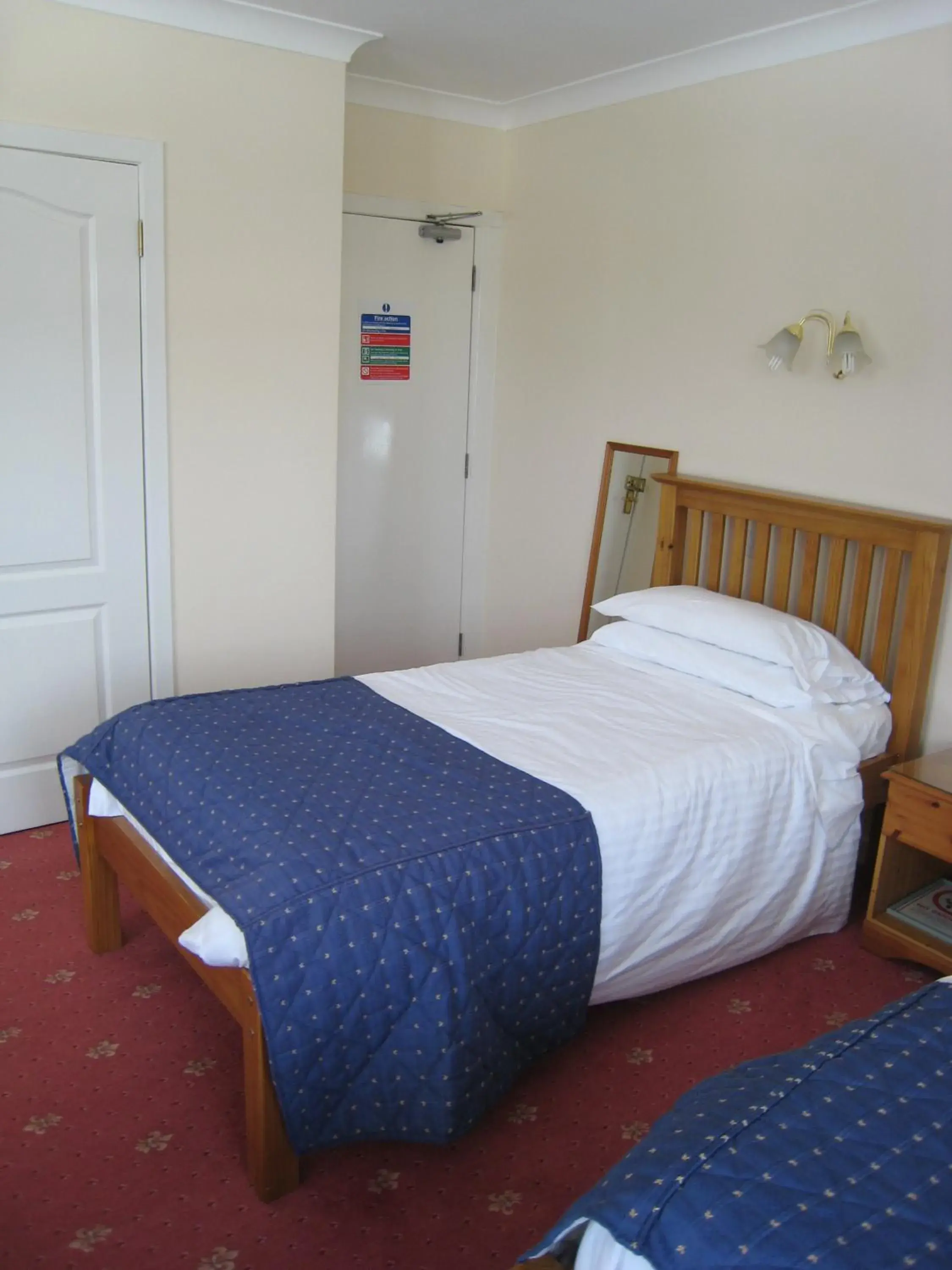 Bed in Herdshill Guest House