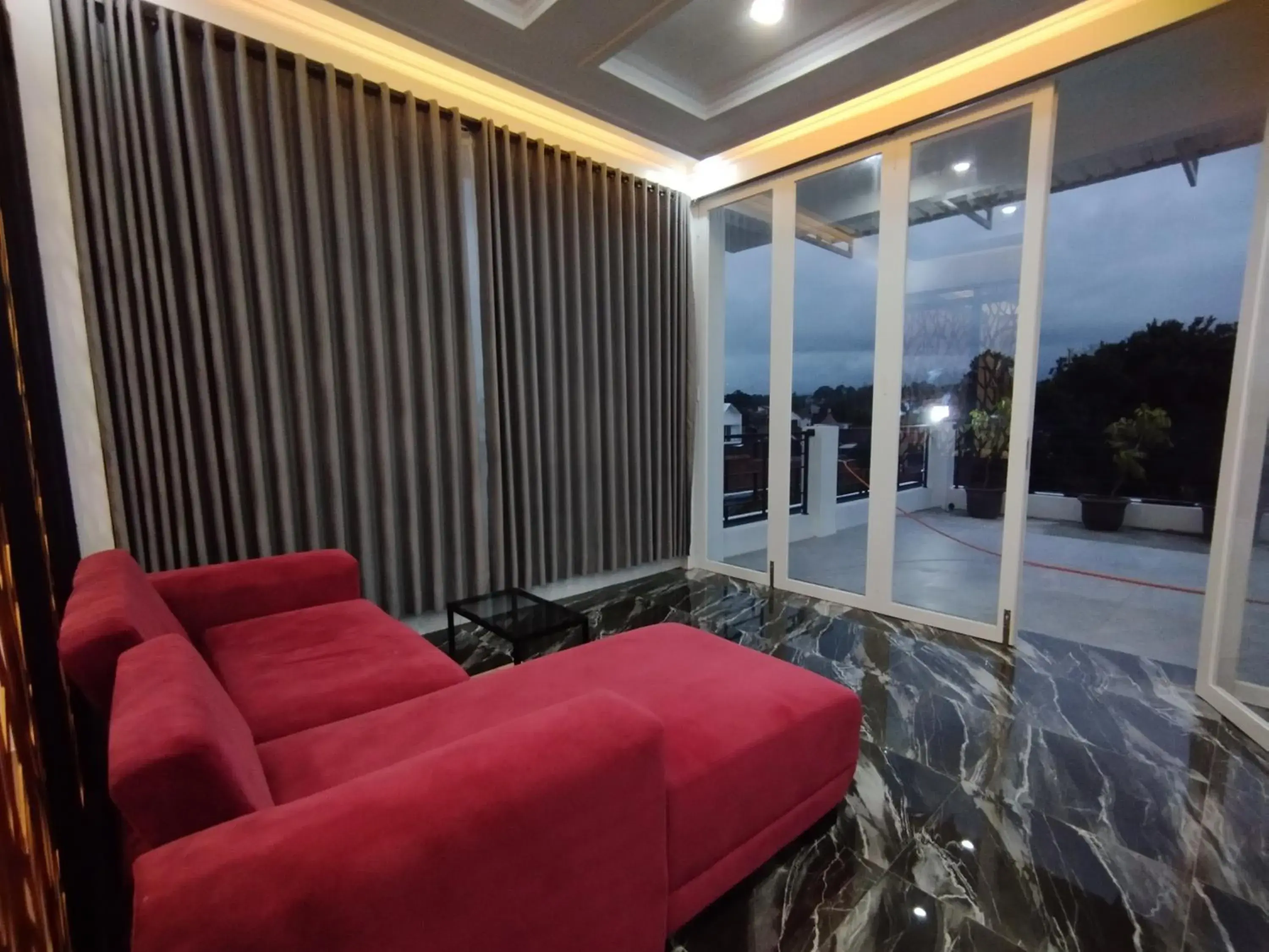 Living room, Seating Area in Saira Hotel dan Homestay Syariah