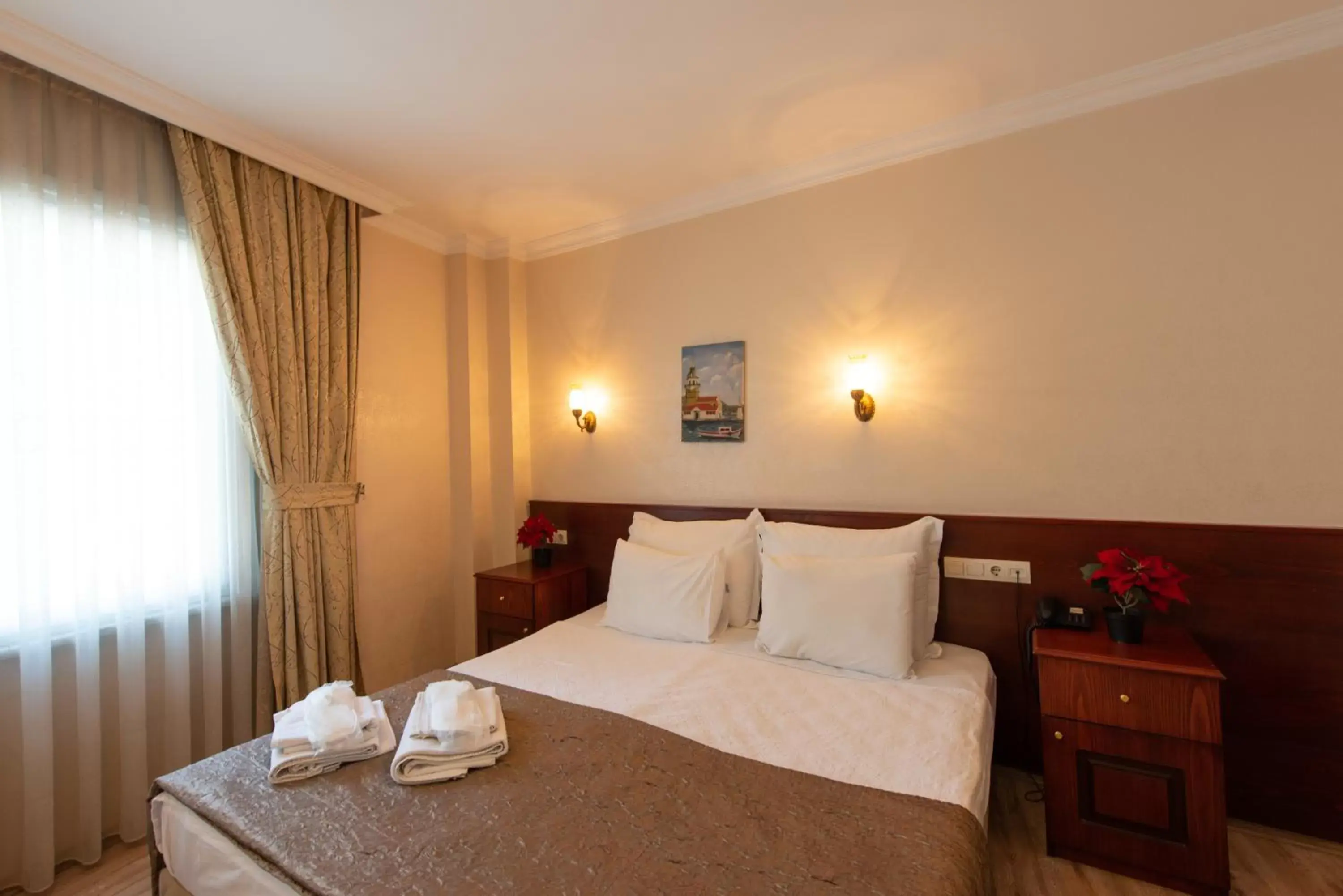 Photo of the whole room, Bed in Sultanahmet Cesme Hotel Photo of the whole room, Bed in Sultanahmet Cesme Hotel