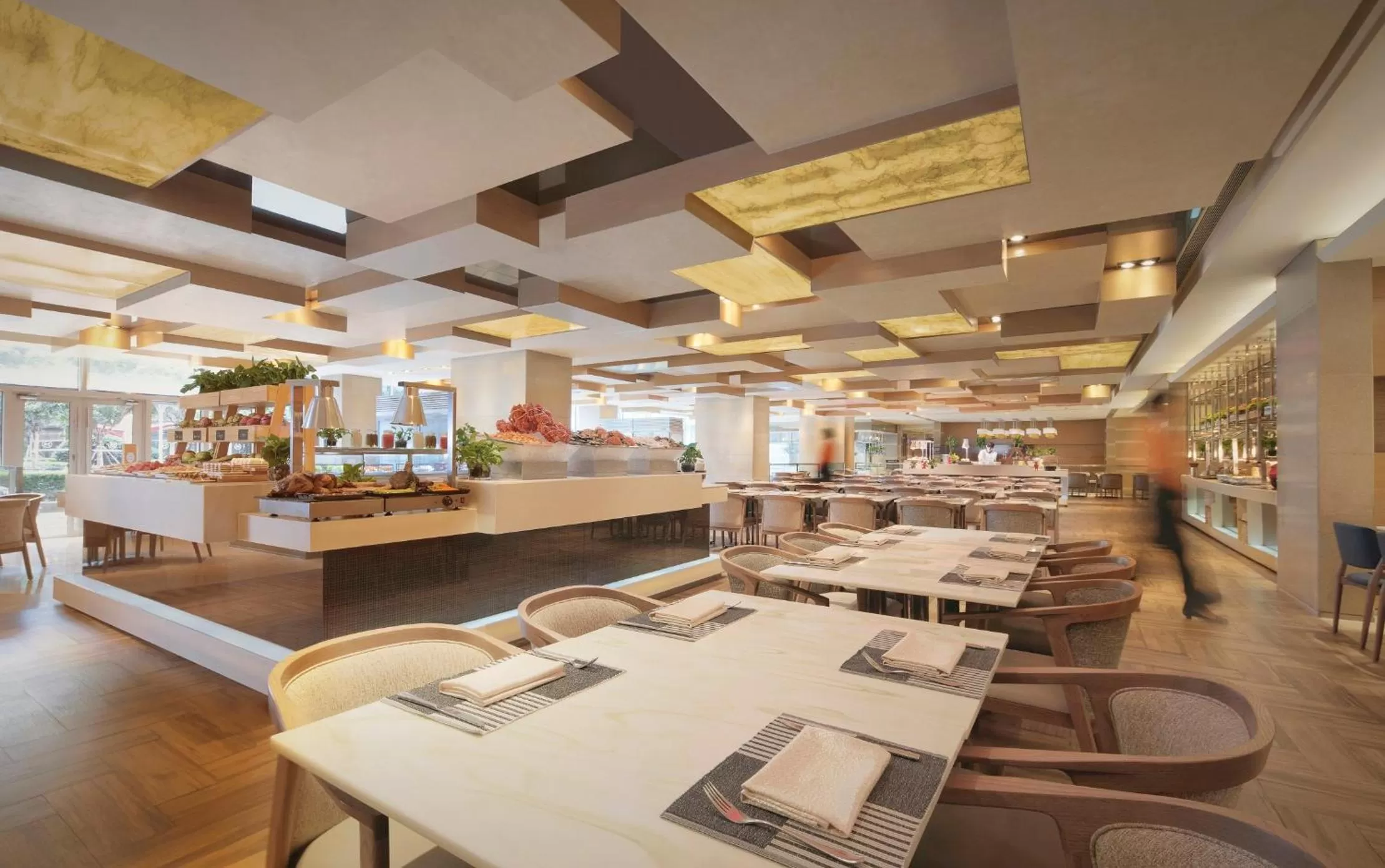 Sheraton Grand Shanghai Pudong Hotel & Residences