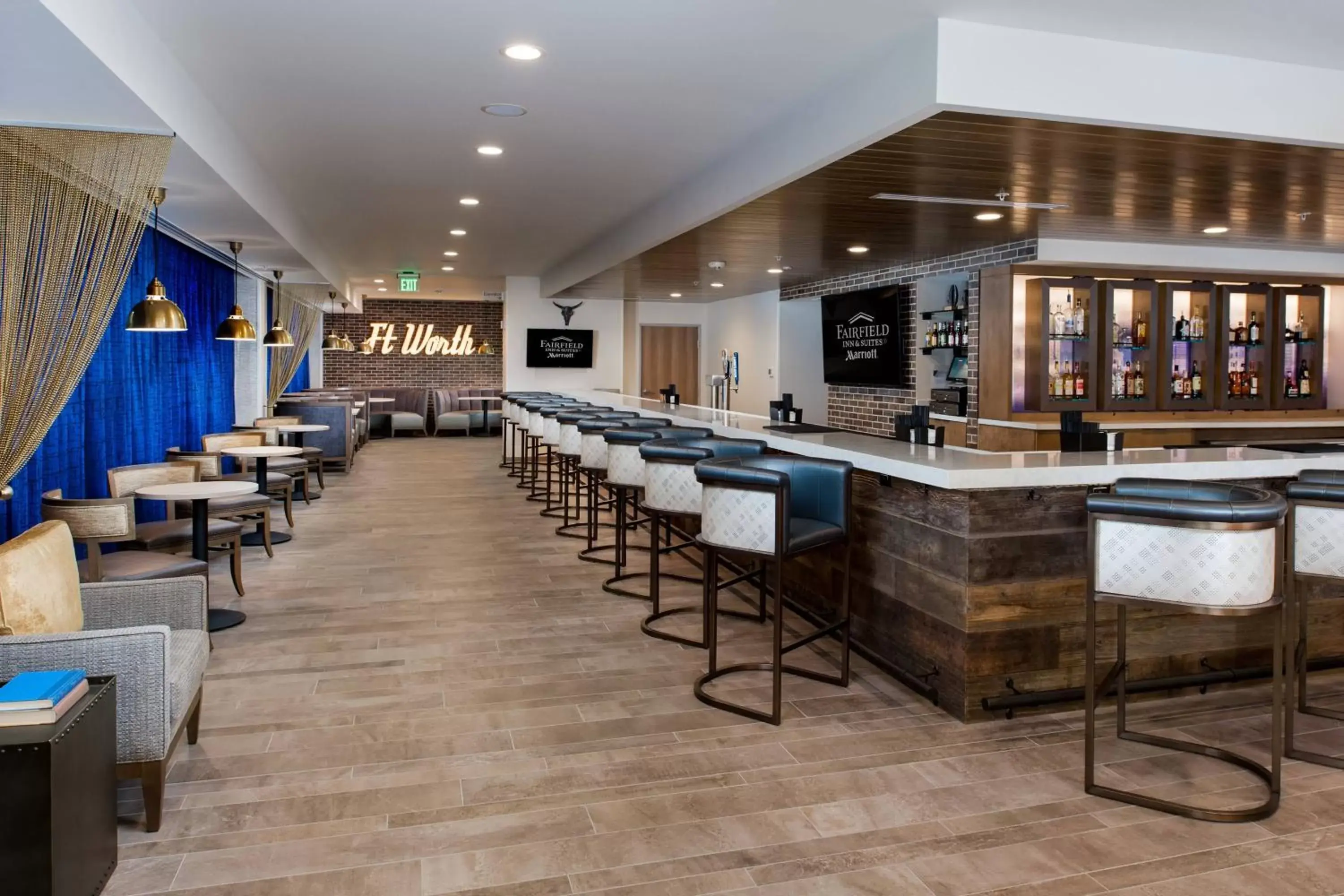 Lounge or bar, Lounge/Bar in Fairfield Inn & Suites Fort Worth Downtown/Convention Center