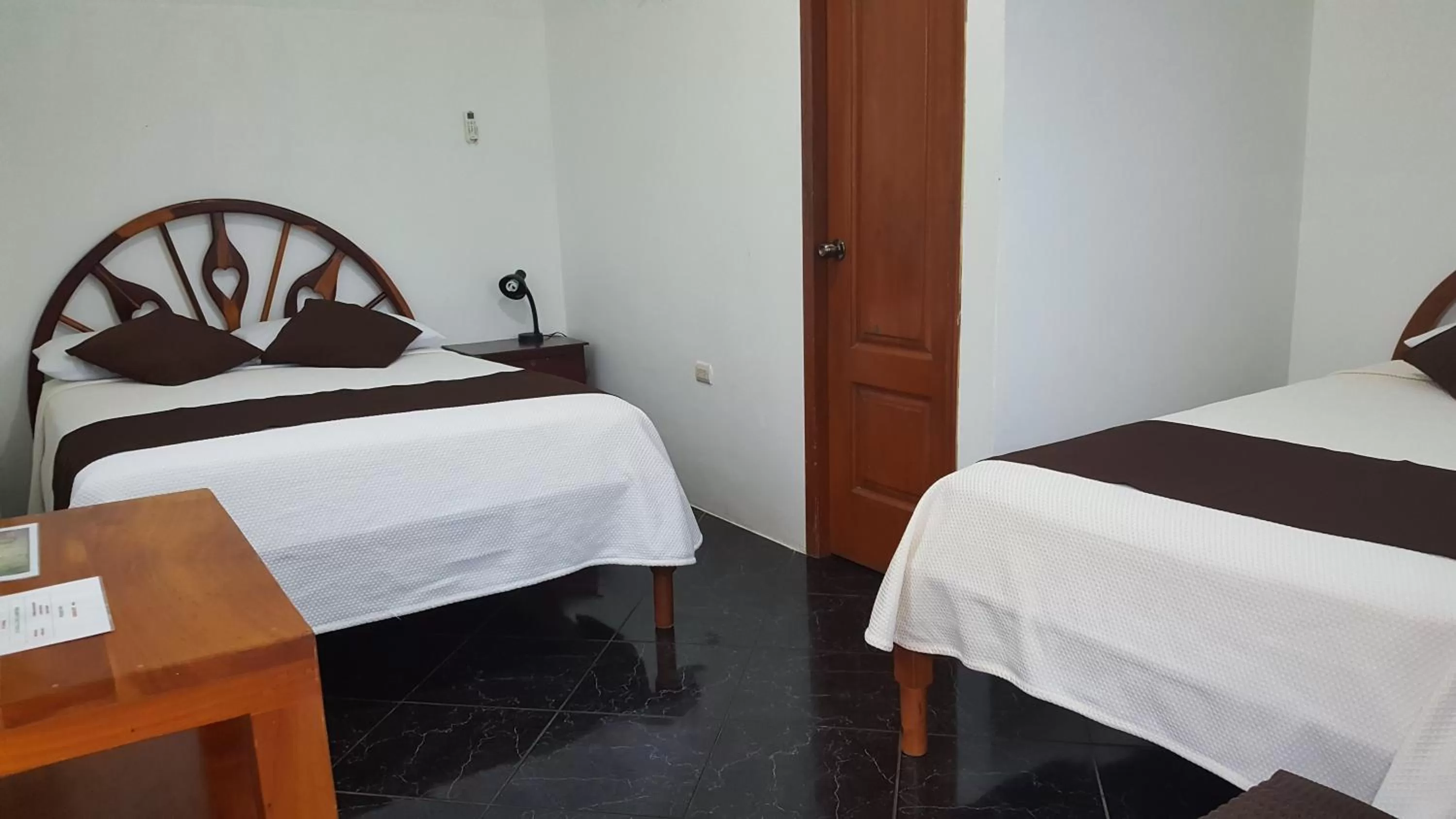 Photo of the whole room, Bed in Hotel La Jungla