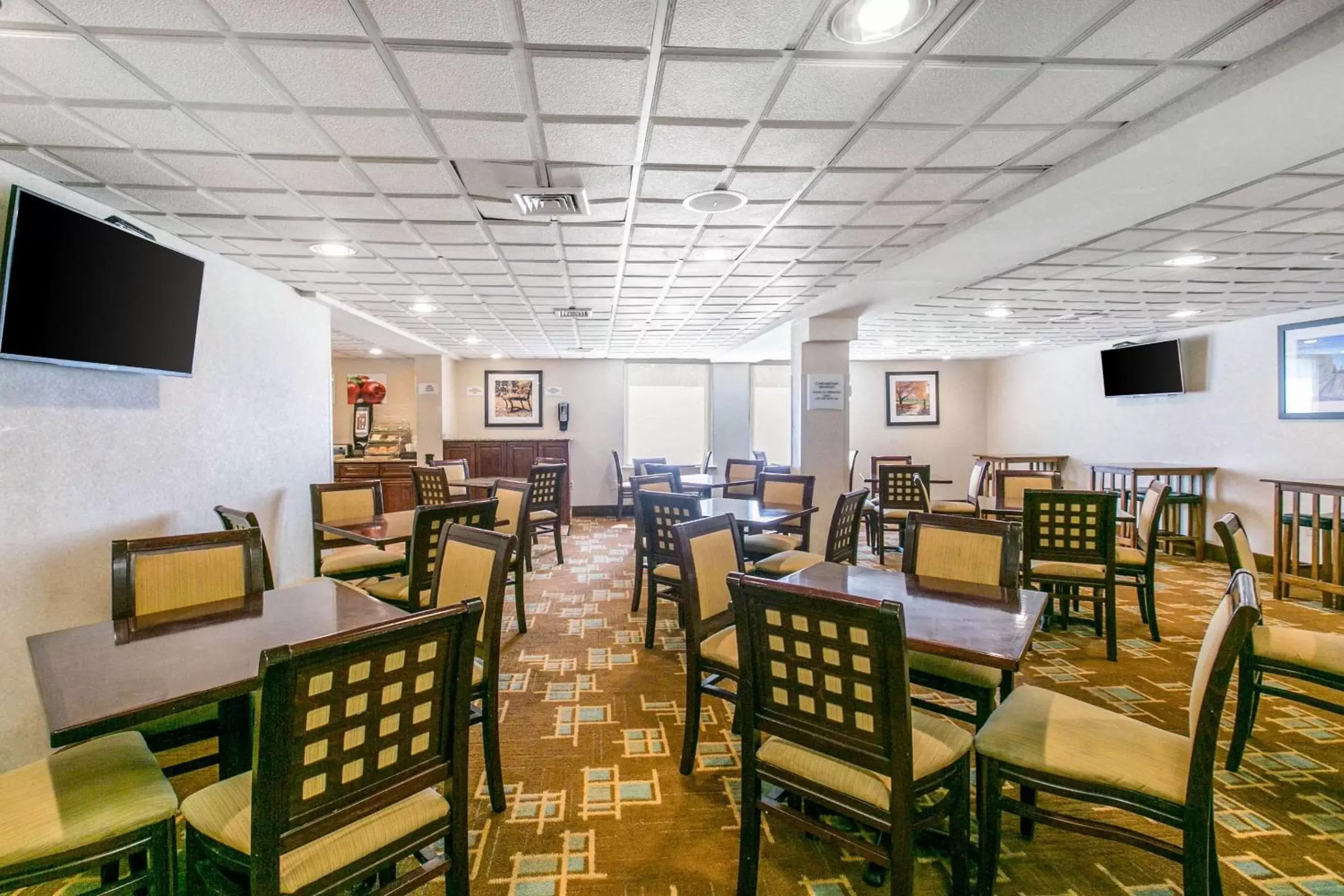 Restaurant/Places to Eat in Quality Inn Edison-New Brunswick