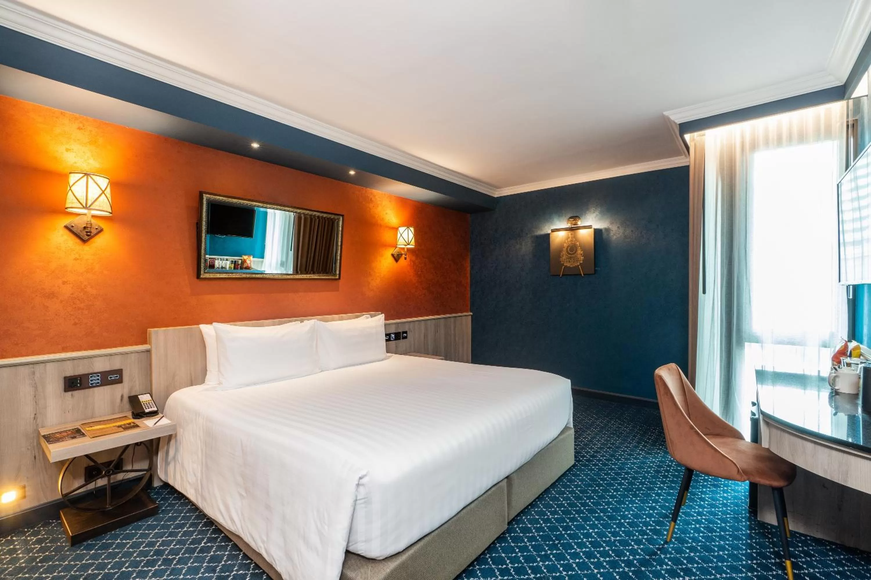 Bed in The Coach Hotel Sukhumvit - Asok BTS Bangkok