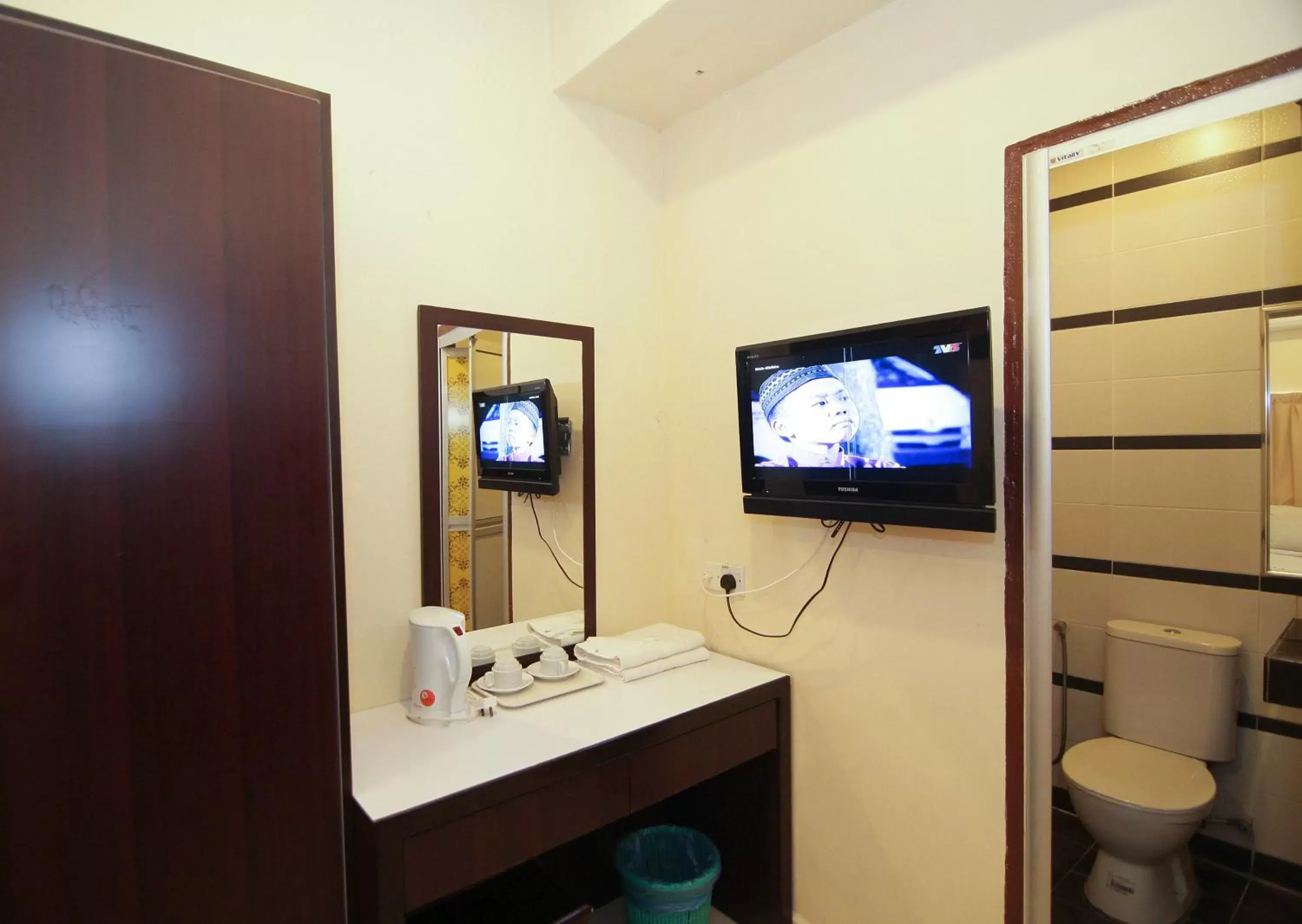 Bathroom in Anggerik Lodging