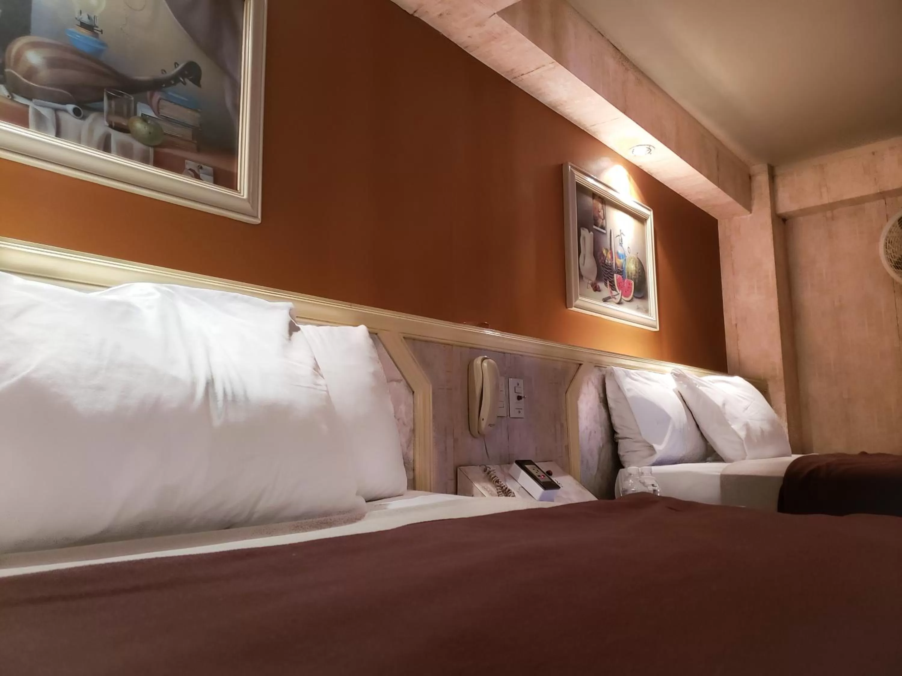 Bed in Silmar Hotel/Motel